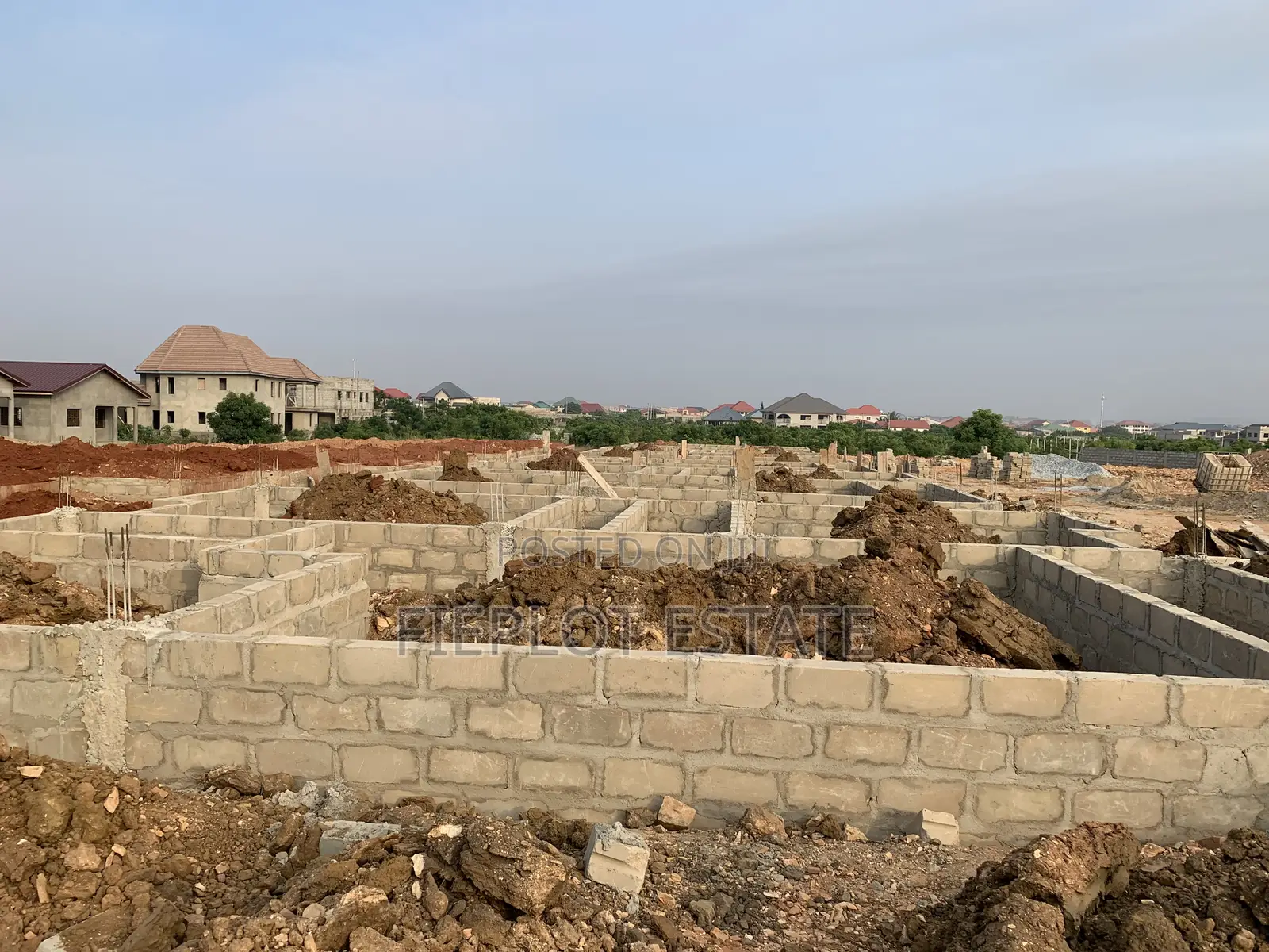 Full Plot 70x100 Ft – 200,000 GHS at Tema Community 25
