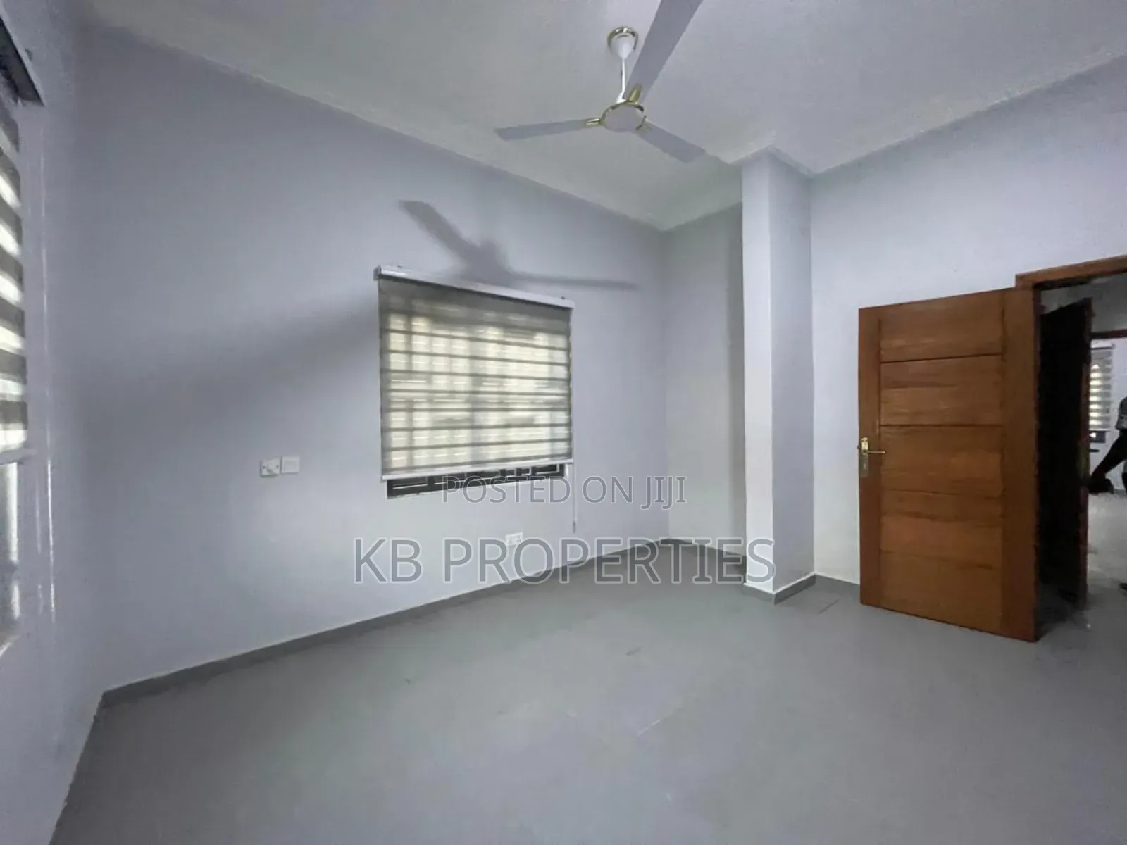 2bdrm Apartment in Kb Properties, Baatsona Total for rent
