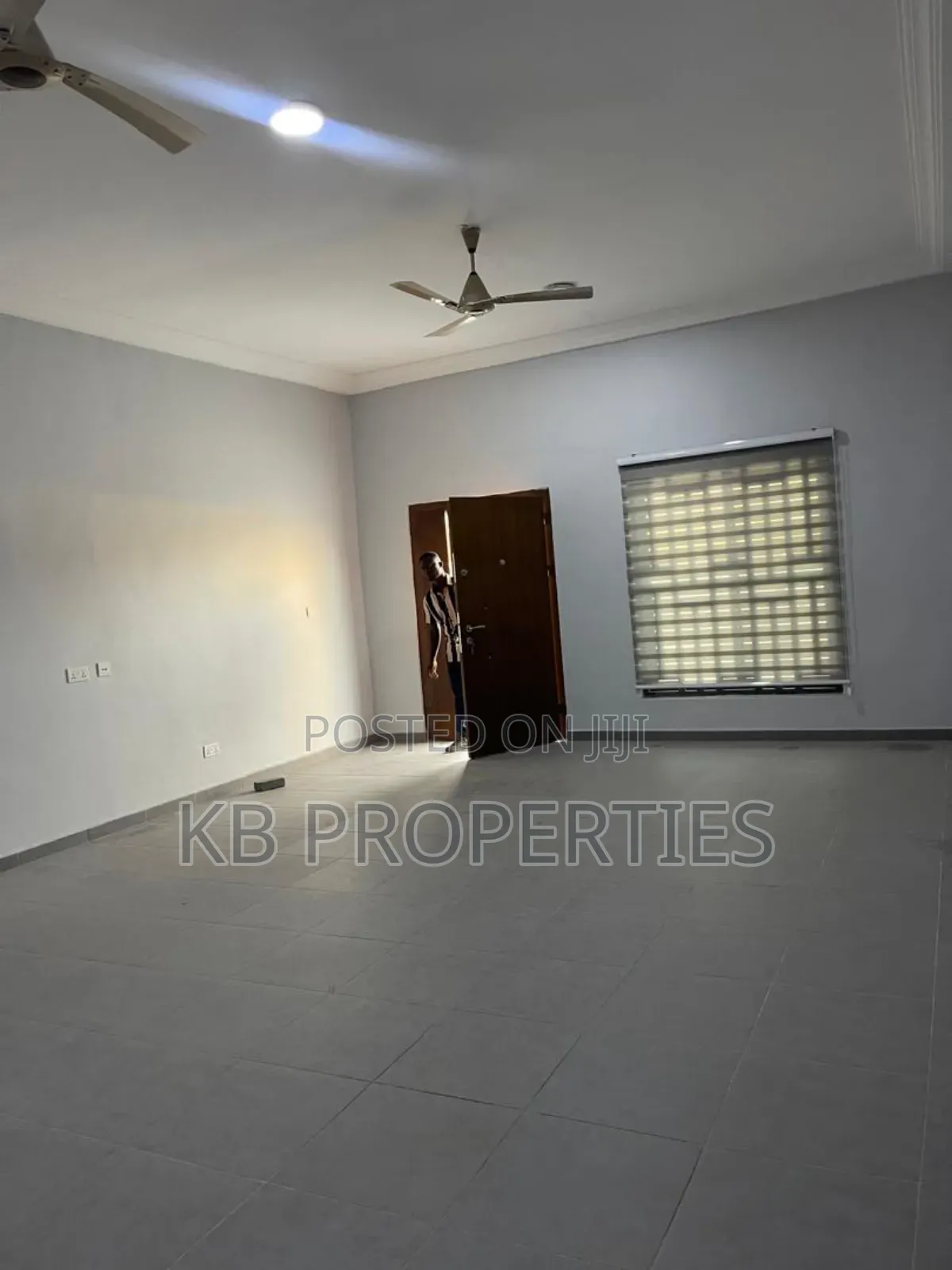 2bdrm Apartment in Kb Properties, Baatsona Total for rent