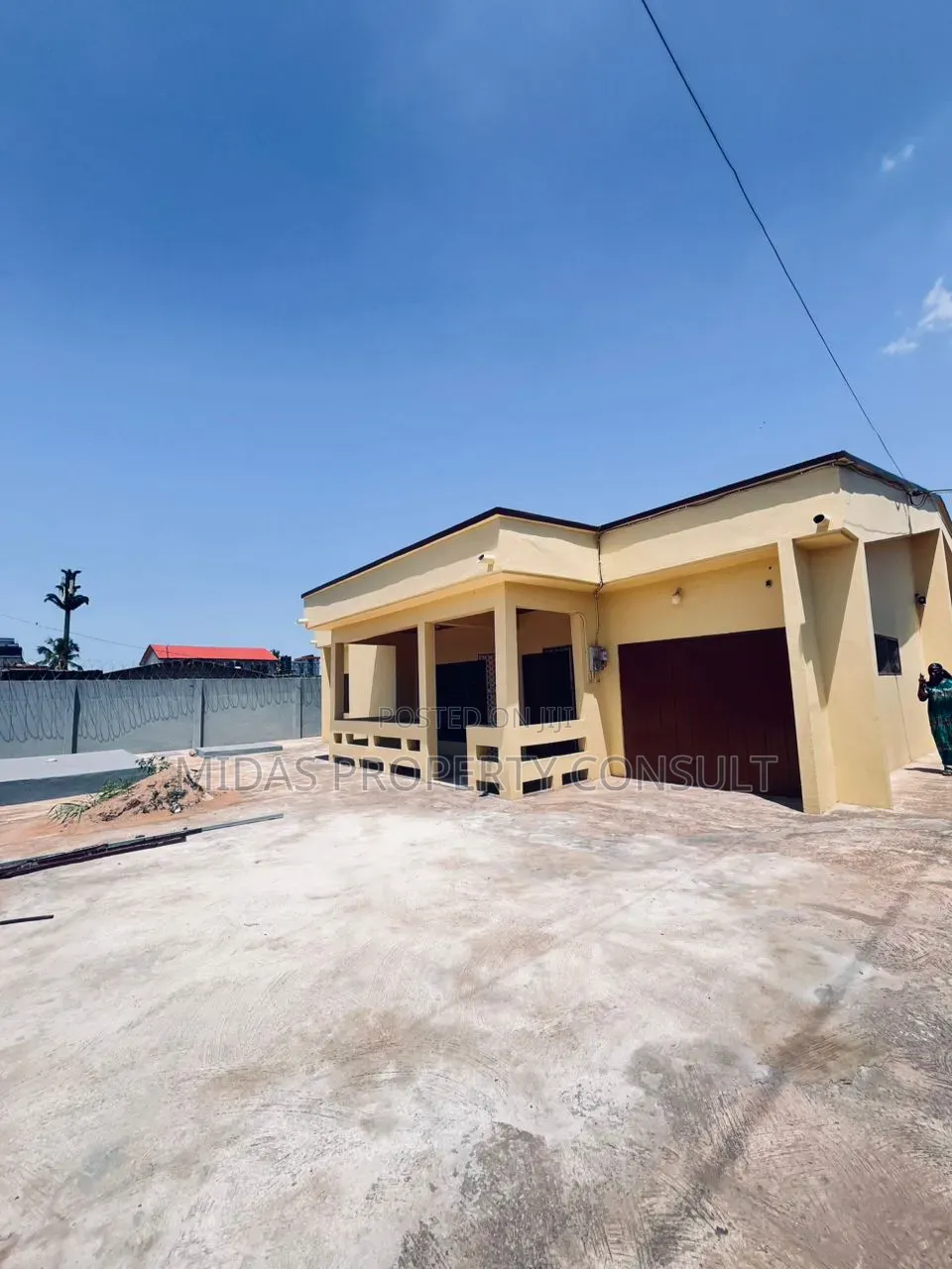 4bdrm House in Upsa for rent