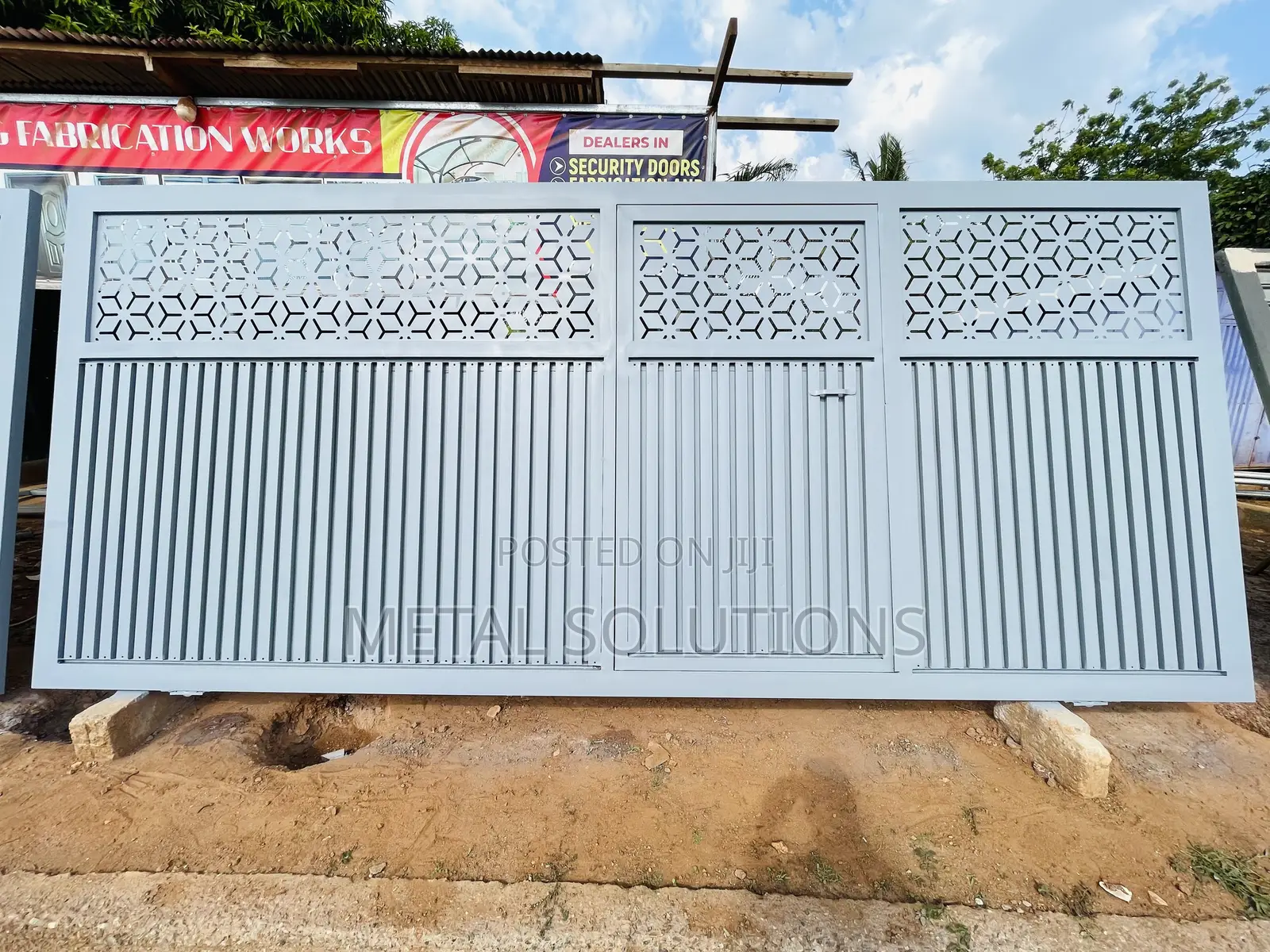 Sliding Gate