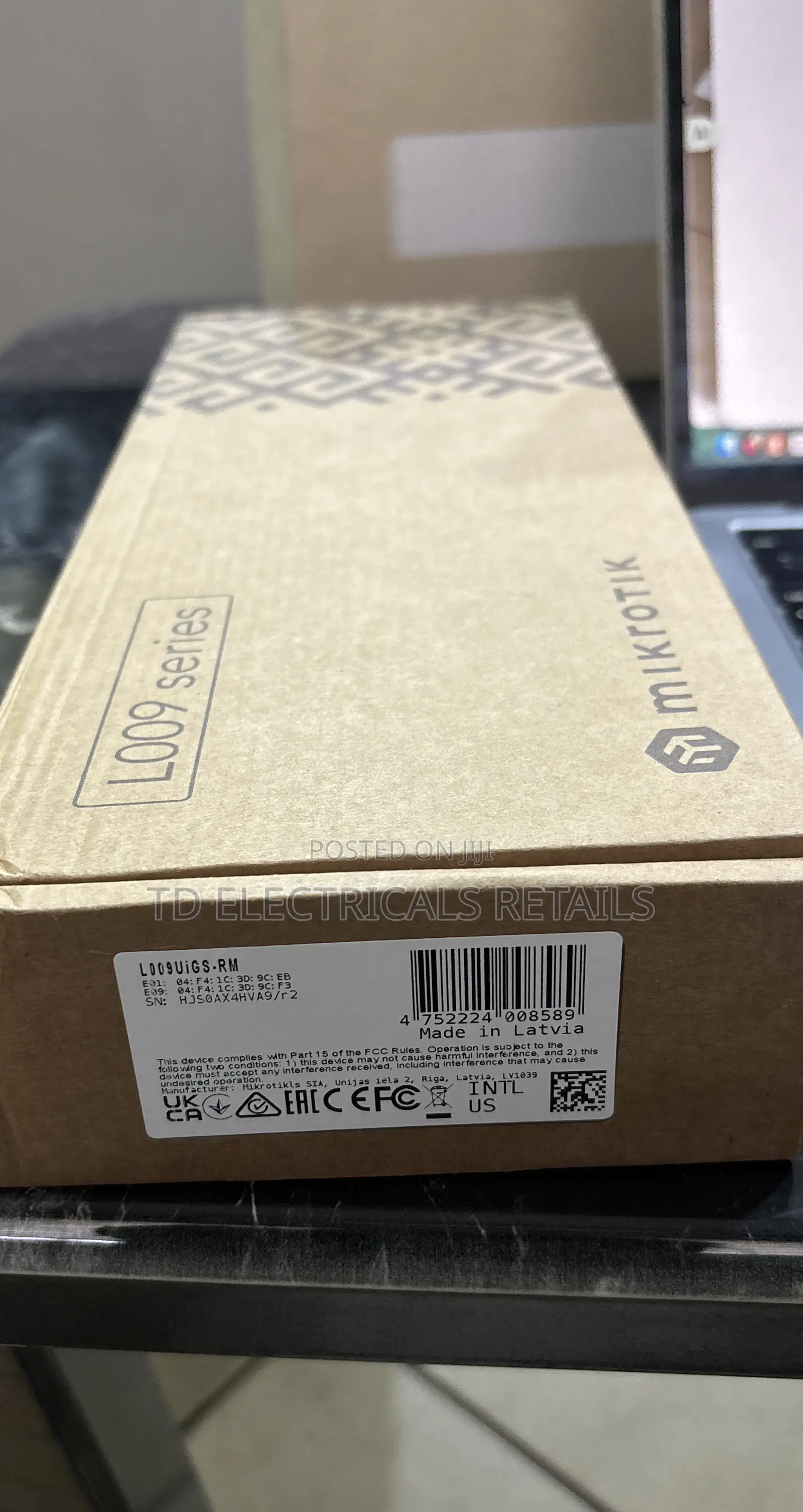 Mikrotik L009uigs-2haxd-in | Wifi 6 Router | 8-Port Gigabit | 2.5g SFP