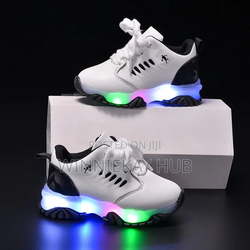 Sport-Inspired Boy's Light Sneakers