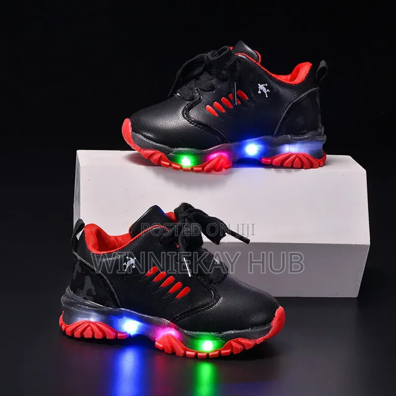 Sport-Inspired Boy's Light Sneakers