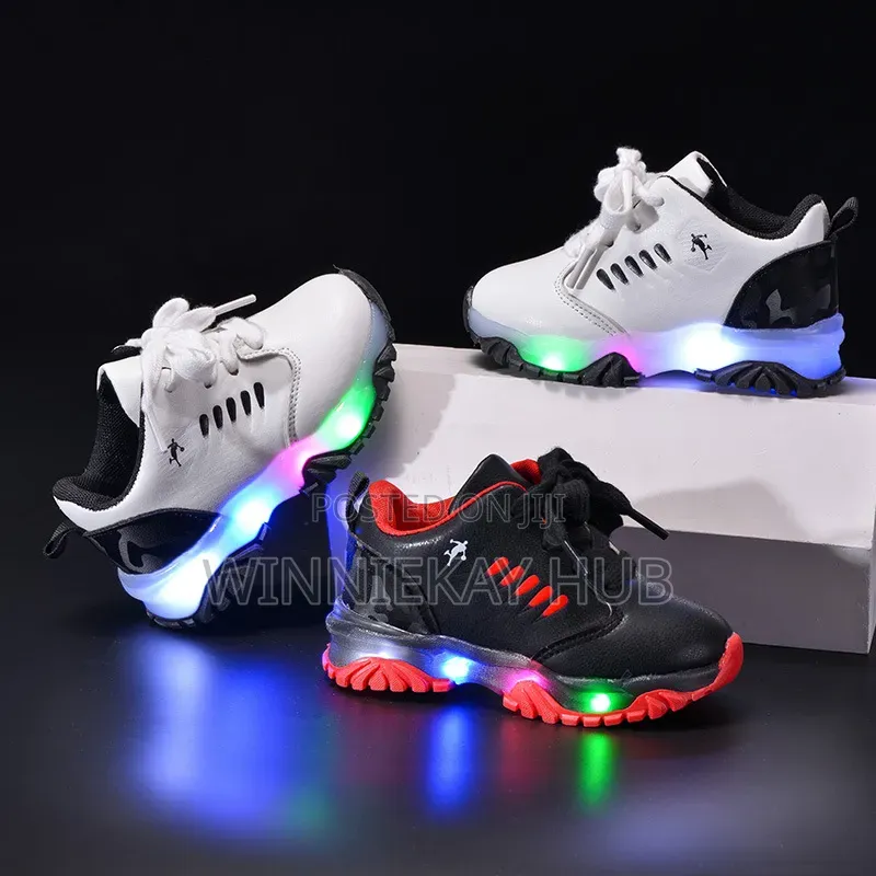 Sport-Inspired Boy's Light Sneakers
