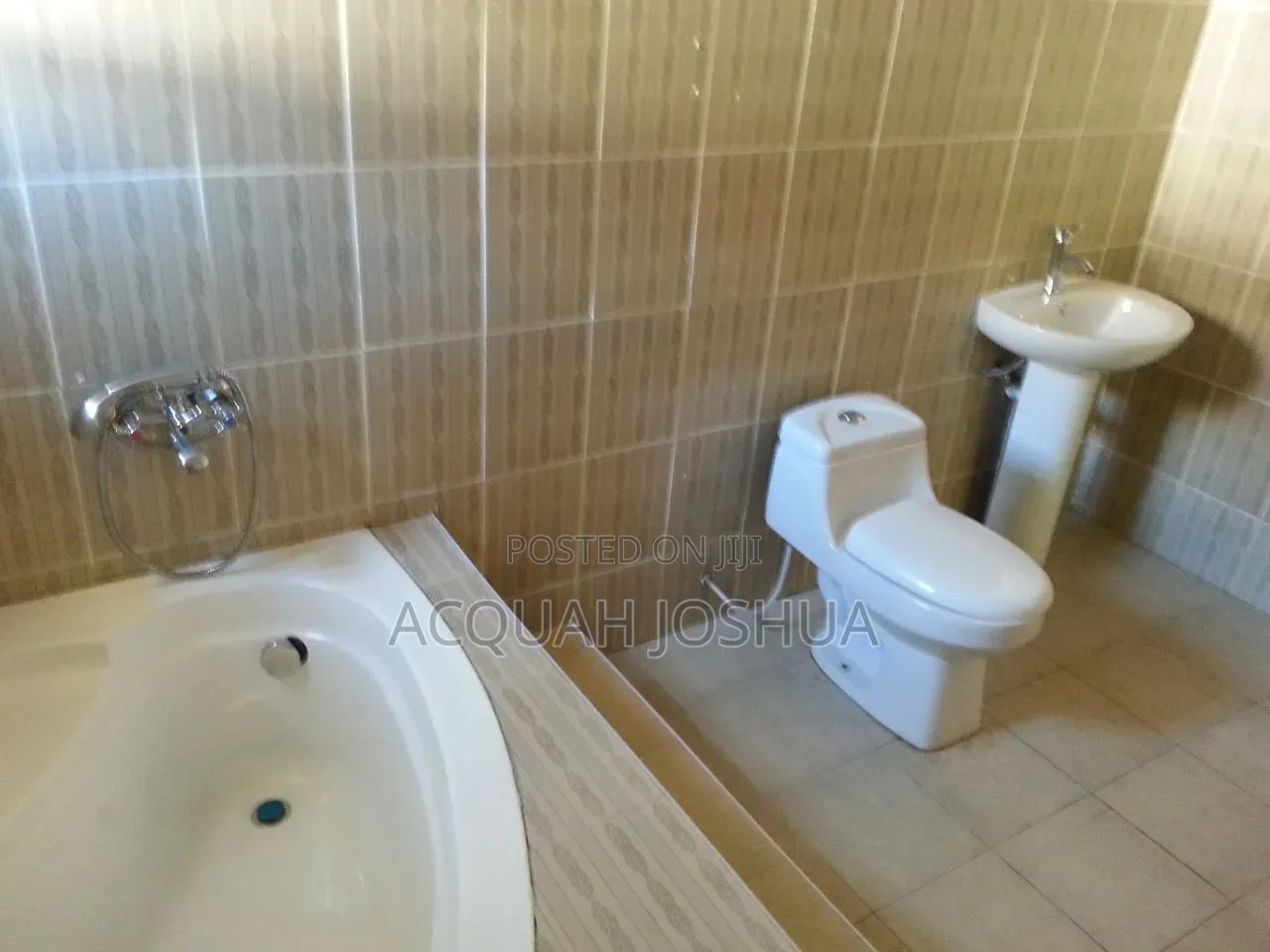 3bdrm Apartment in Koans Estate, Amasaman for rent