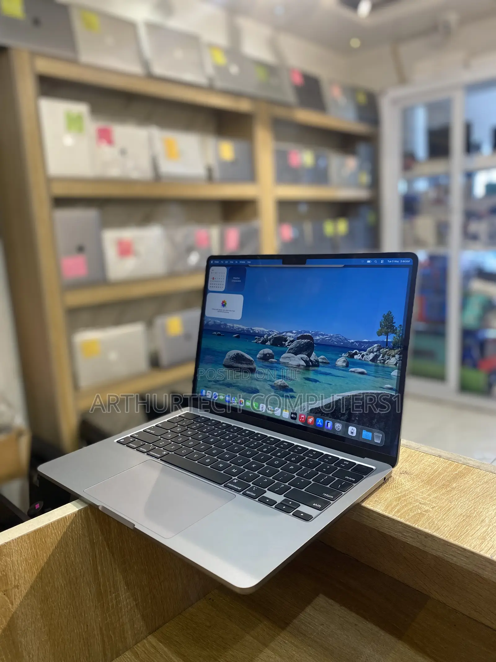 Laptop Apple MacBook Air 16GB Apple M2 SSD 256GB