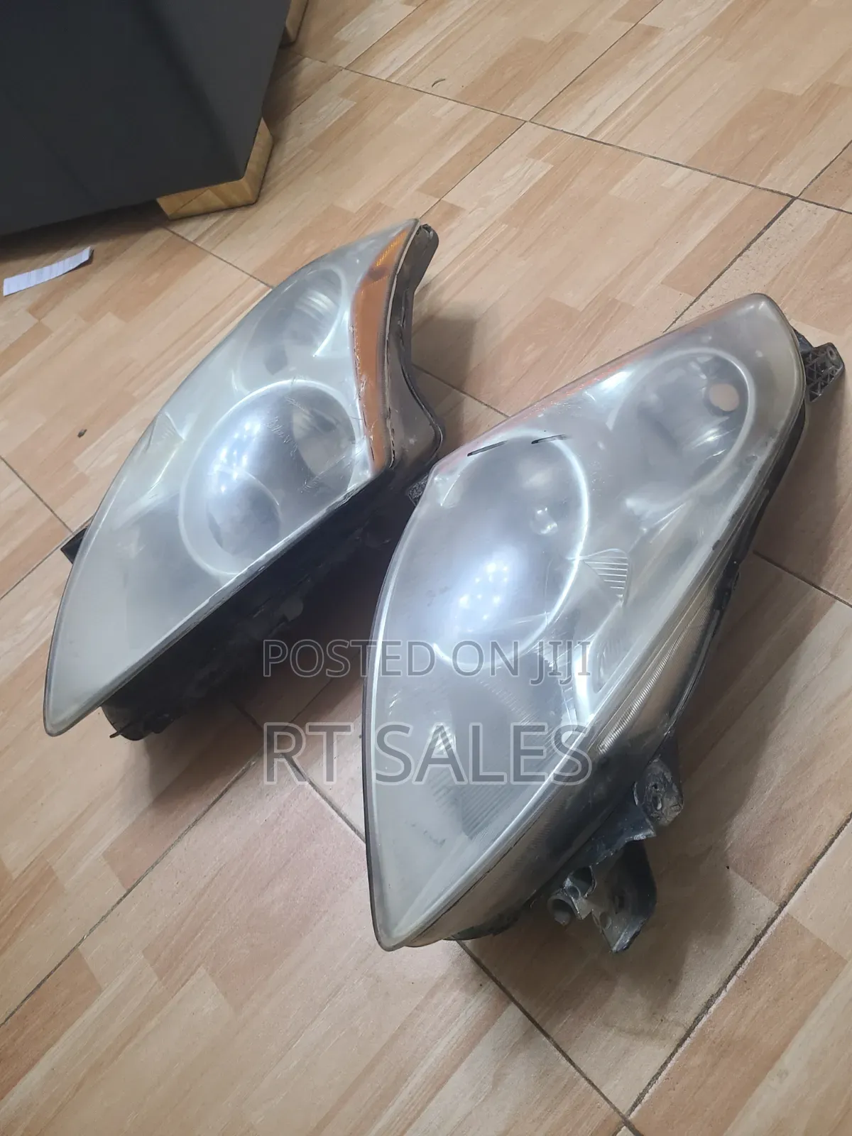 Pair Nissan Altima 2007, 2010, 2011, 2012 Headlight
