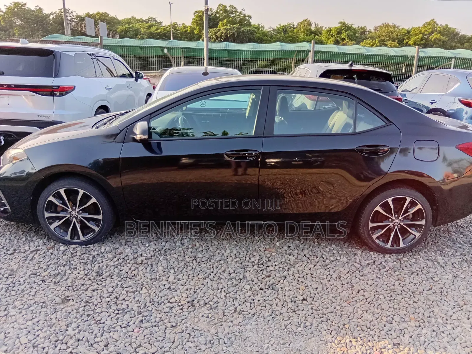 Toyota Corolla 2017 Black