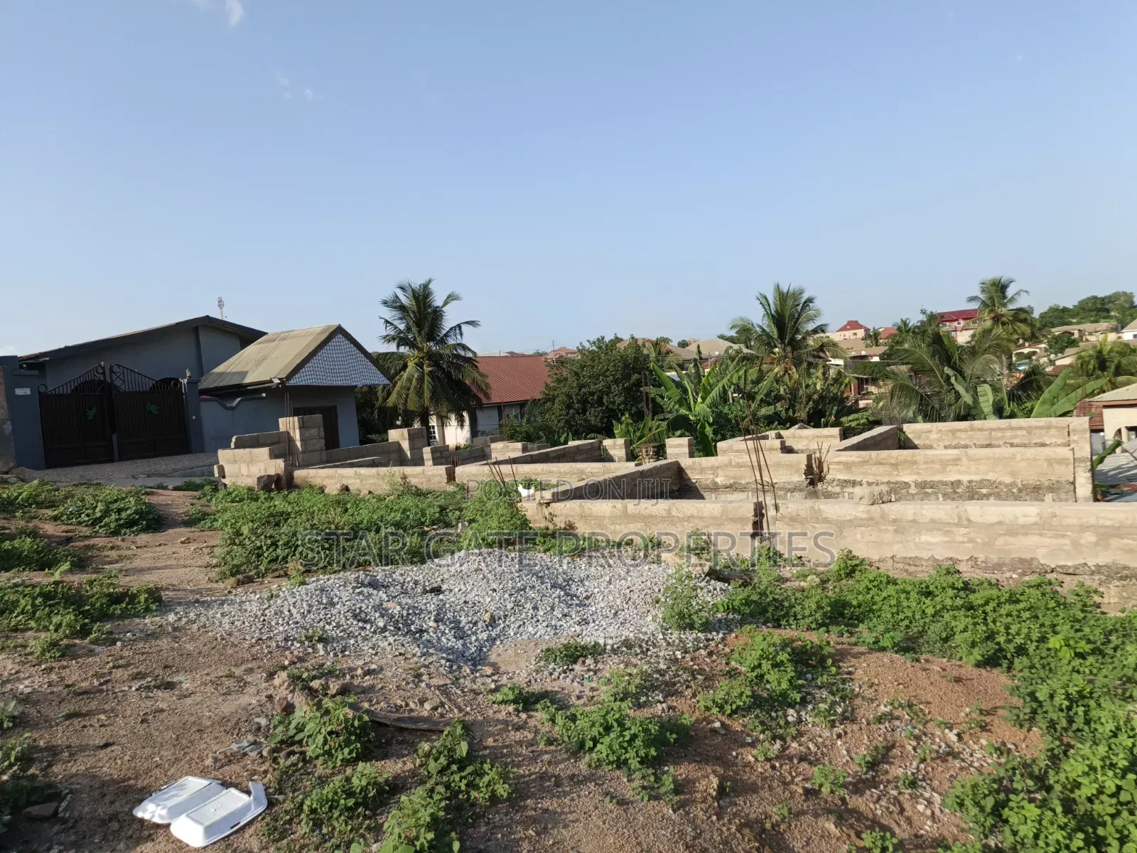 Plot for Sale at Buoho ( 7th Plot Main Highway)