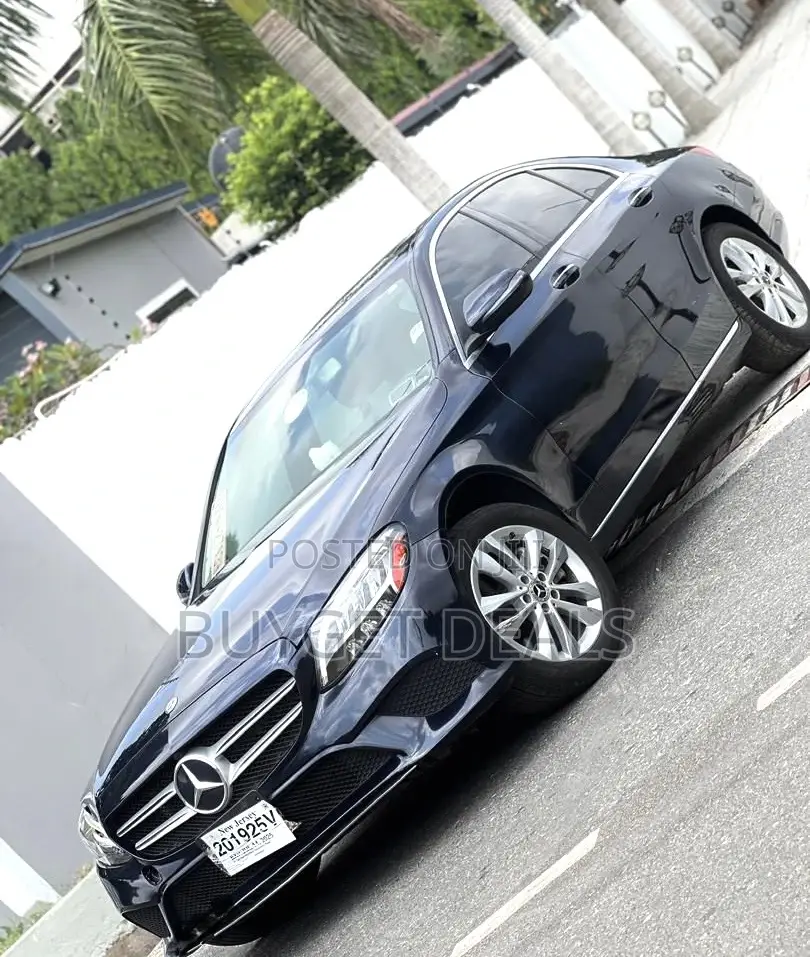 Mercedes-Benz C300 Base C300 AWD 4MATIC Coupe 2019 Blue