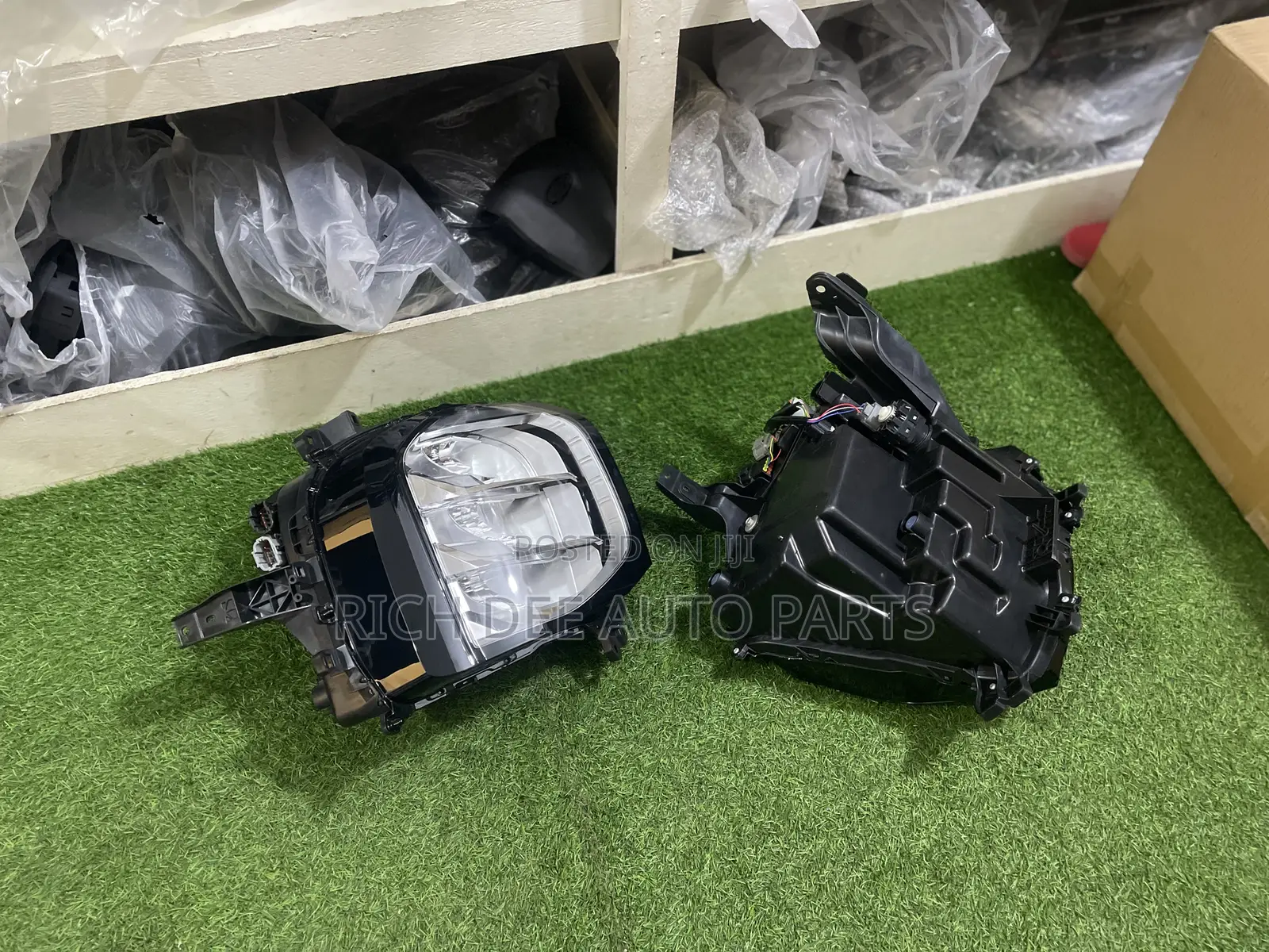 Outlander 2022, 2023, 2024, 2025 Headlight Full Led Down
