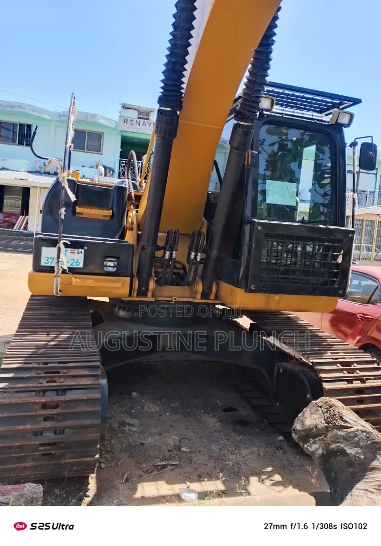 Caterpillar Cat 320d Excavator