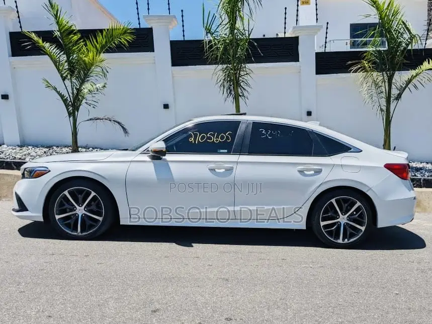 Honda Civic Touring 2022 White