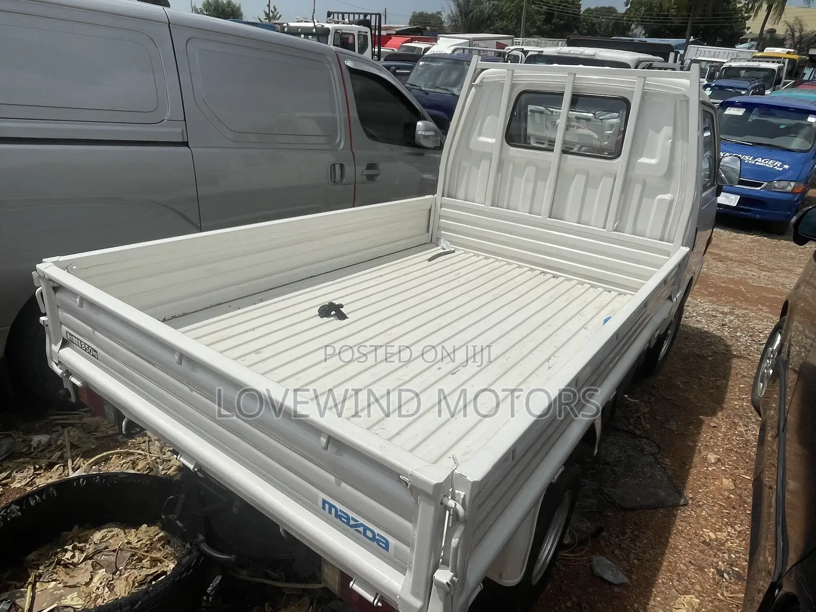 Mazda Washu 2006 White