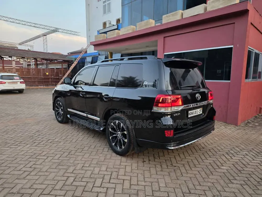 Toyota Land Cruiser 4.5 V8 VXR 2014 Black
