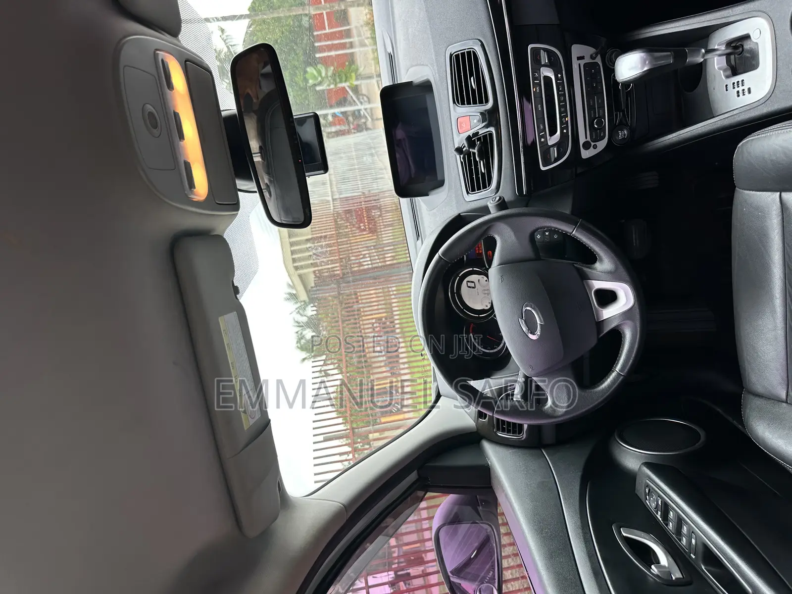 Scion iM 2015 White
