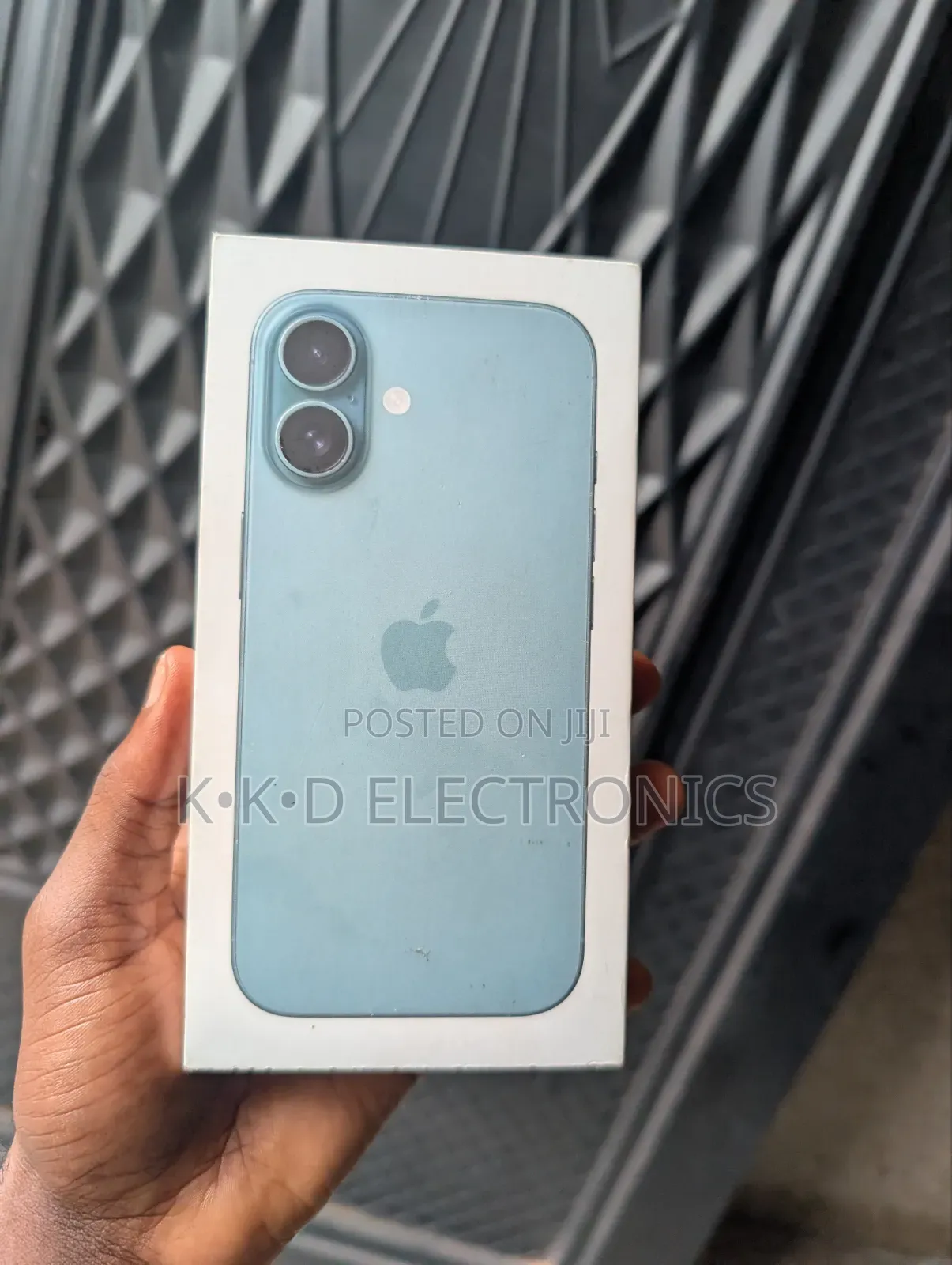 New Apple iPhone 16 128 GB