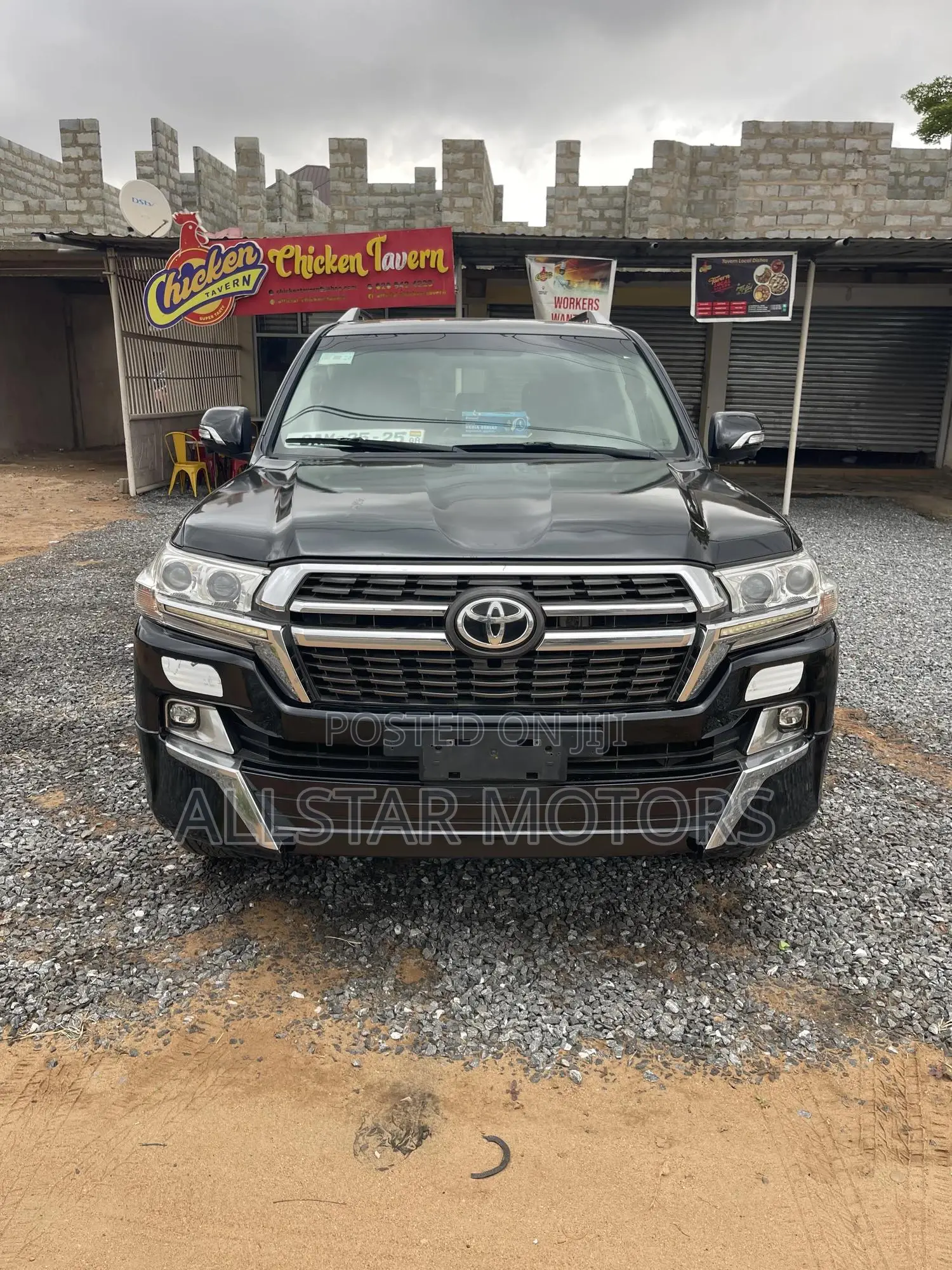 Toyota Land Cruiser 4.5 V8 GX-R 2015 Black