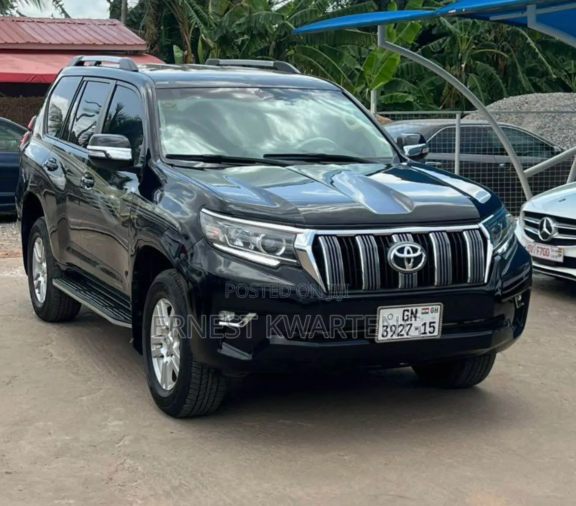 Toyota Land Cruiser Prado 2015 Black