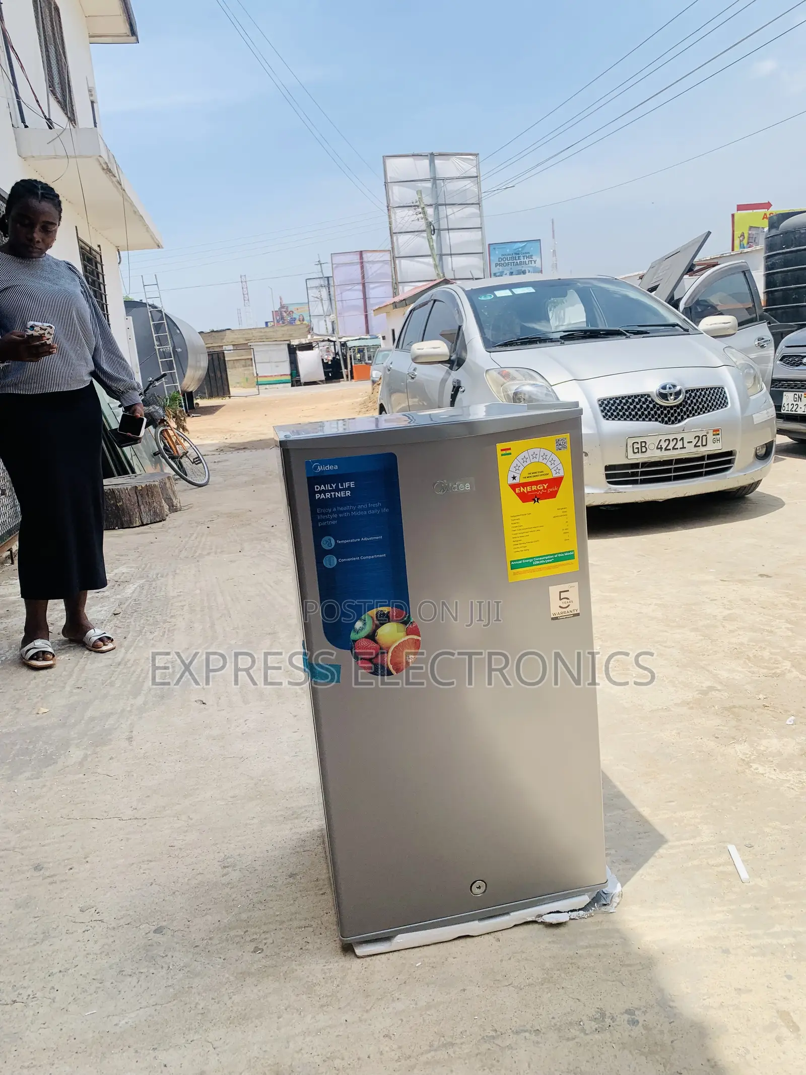 Less Expensive Single Door Fridge Midea 93l
