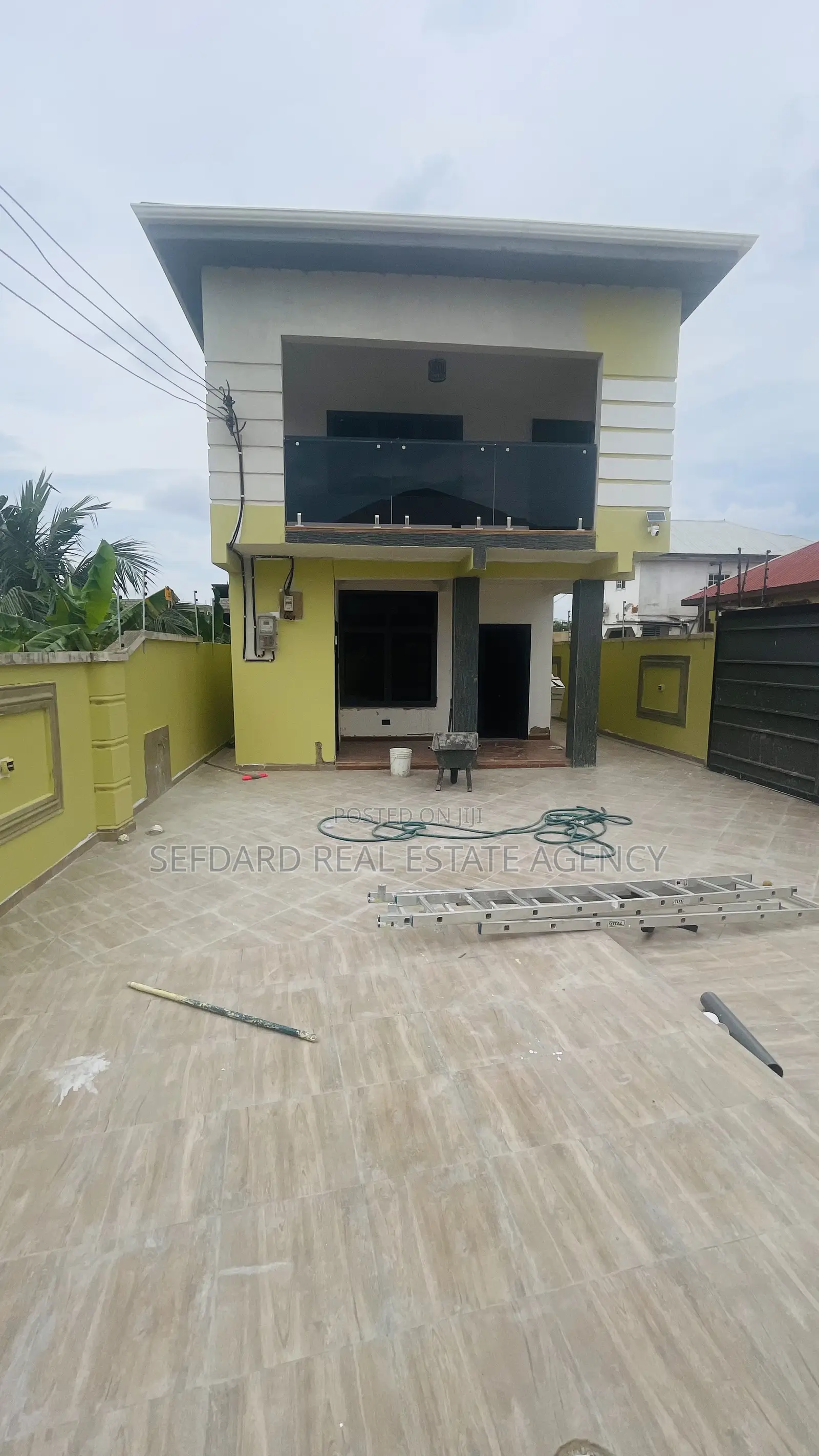 3bdrm Duplex in Sefdard Properties, Amasaman for sale