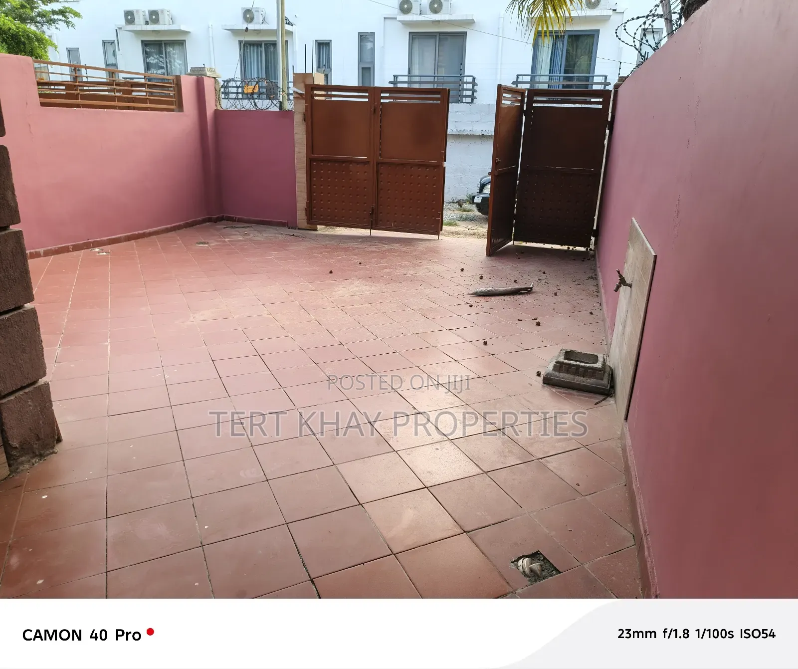 3bdrm House in Bush Road, Teshie for sale