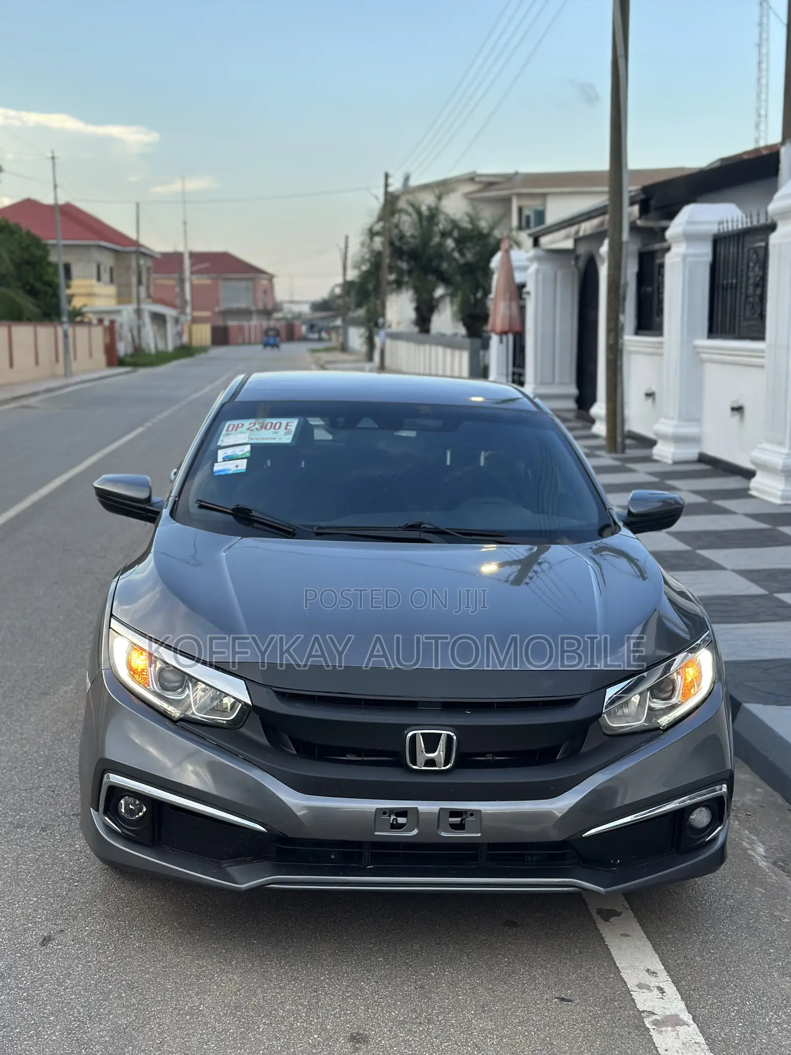 Honda Civic LX Hatchback 2019 Gray