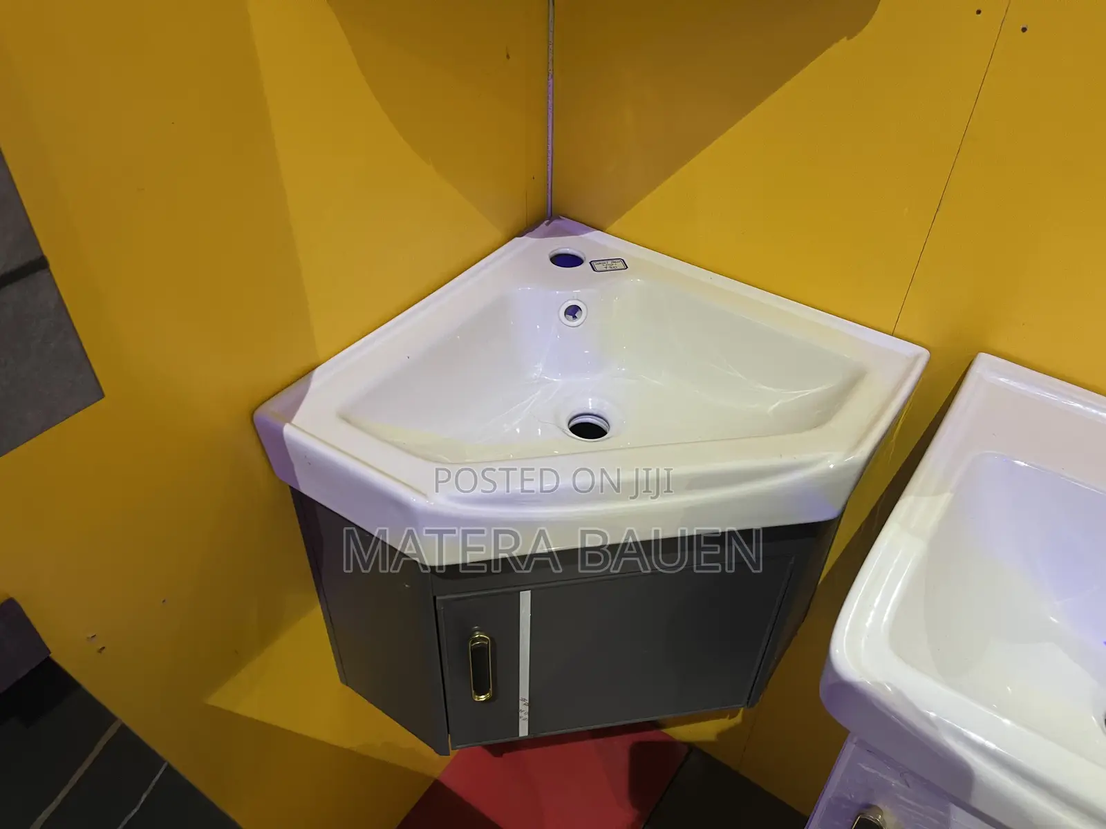 Corner Cabinet Basin With Mirror / Wash Hand Basin #Sj02 -1
