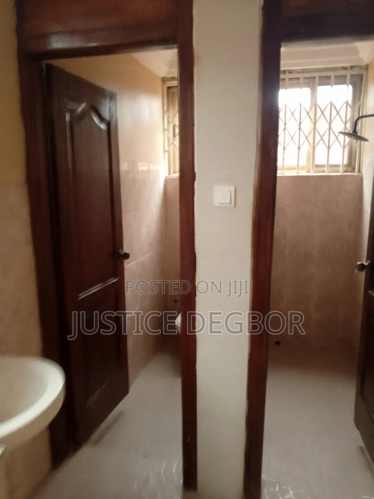 2bdrm Apartment in 14, Mile 7 for rent