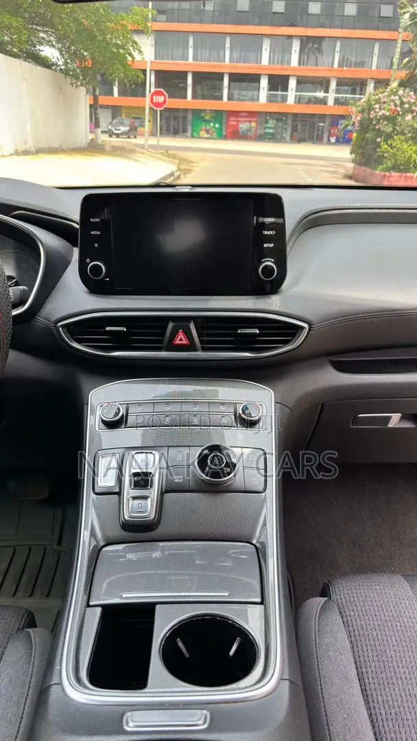 Hyundai Santa Fe Limited 2023 White