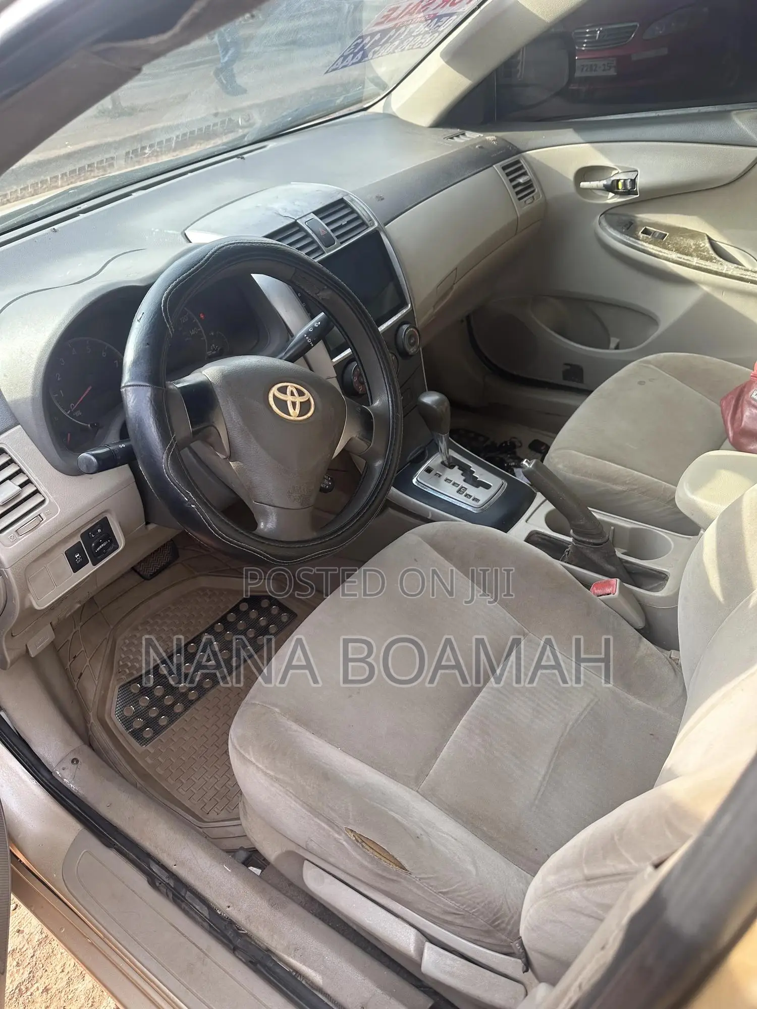 Toyota Corolla 2010 Green