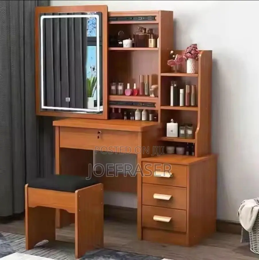 Strong Dressing Mirror