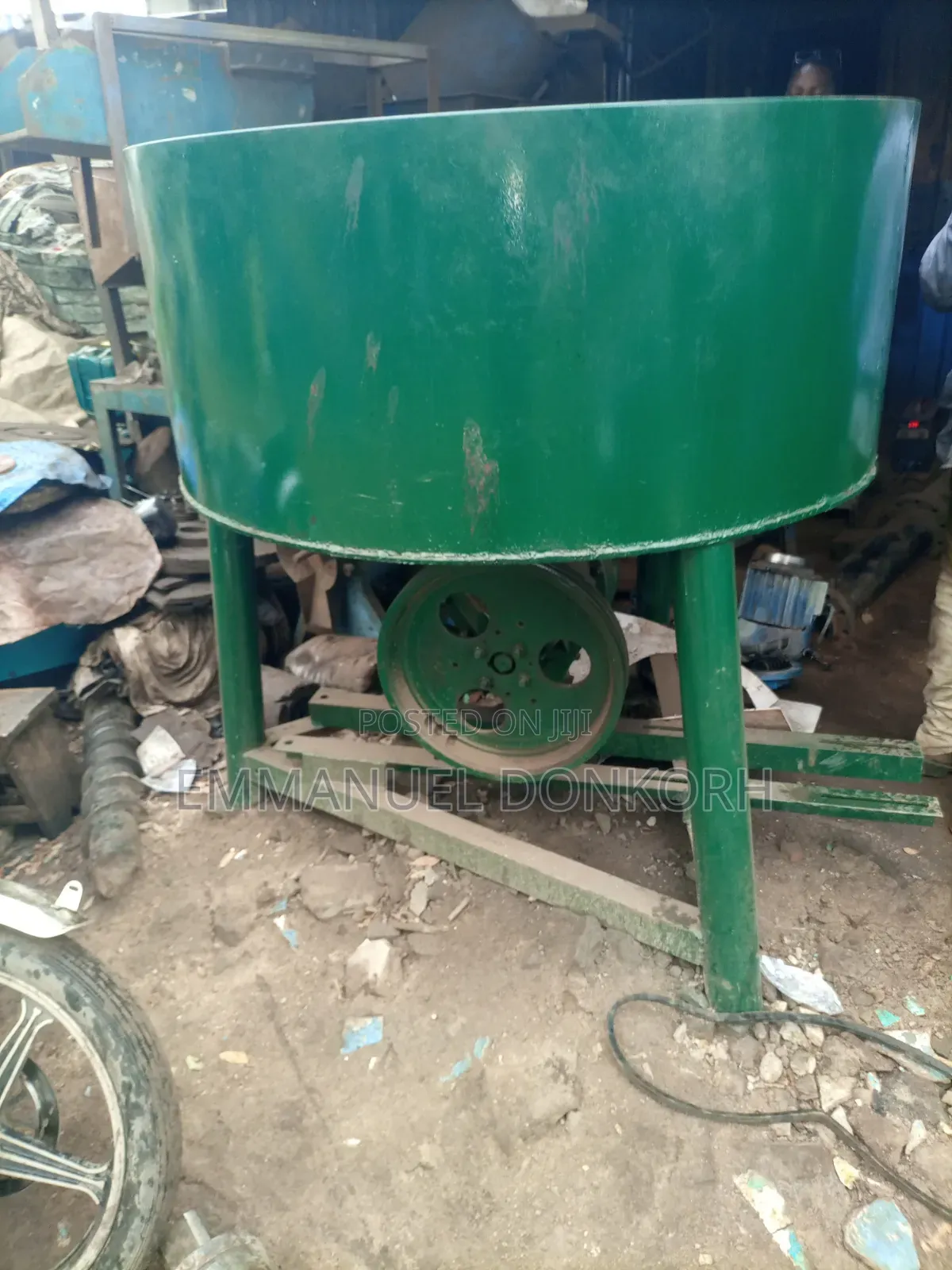 Cement/ Sand Mixer