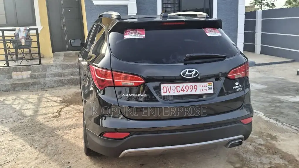 Hyundai Santa Fe Limited 4dr SUV (3.3L 6cyl 6A) 2015 Black
