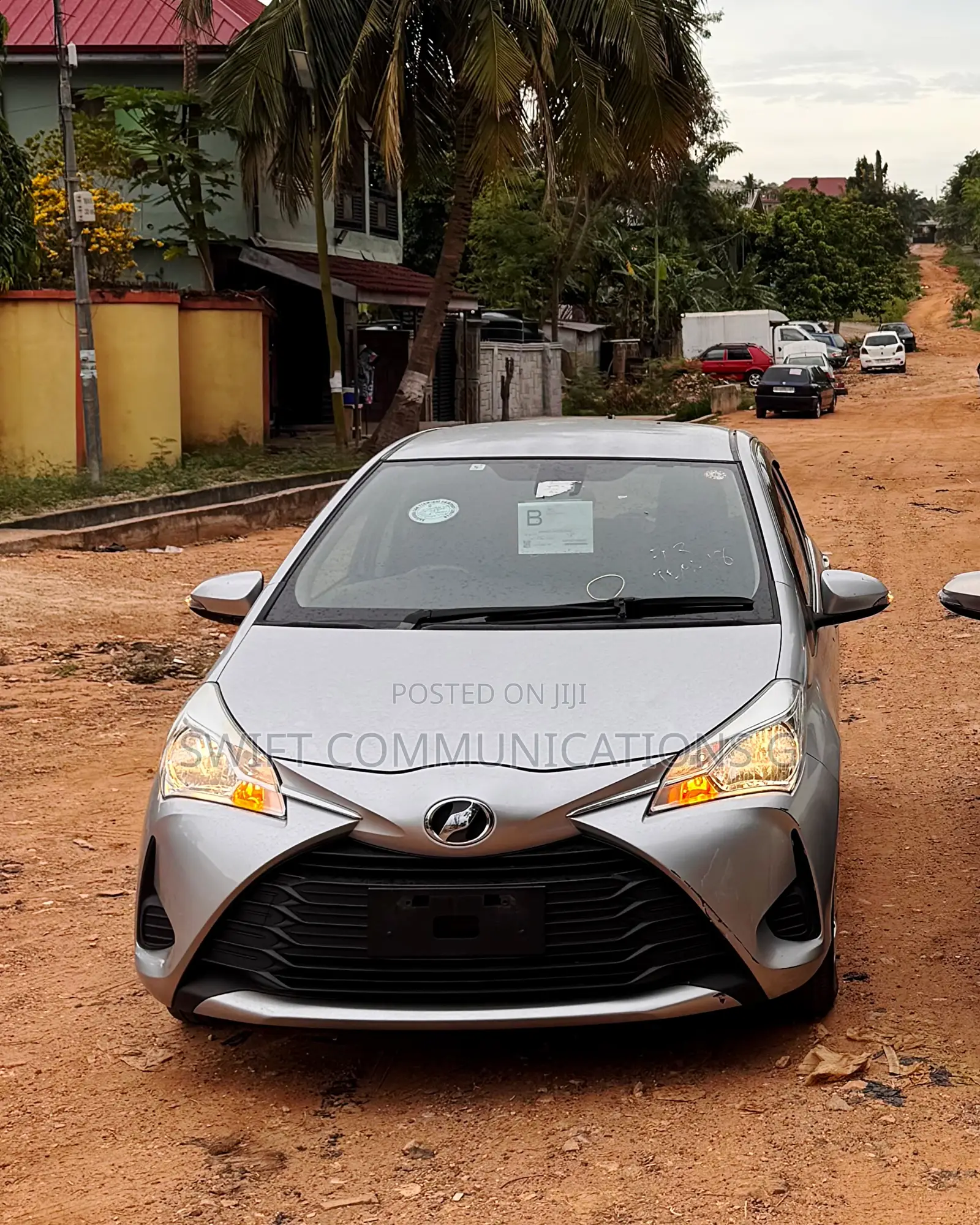 Toyota Vitz 1.3 FWD 5dr 2017 White