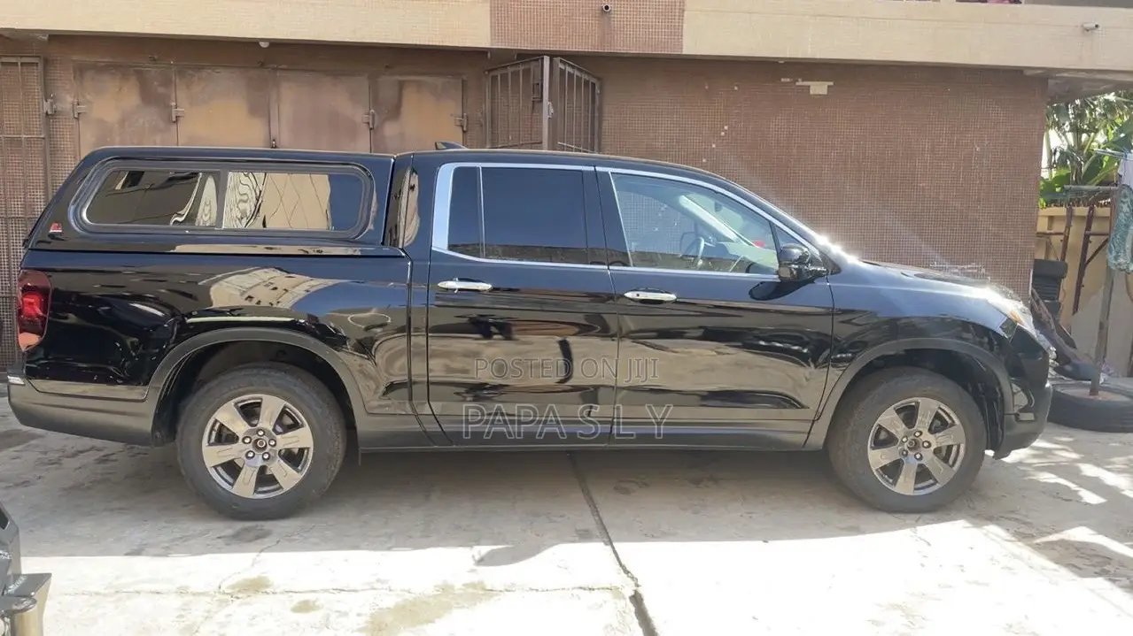 Honda Ridgeline RTL-E AWD Crew Cab 125.2 in. WB 2020 Black