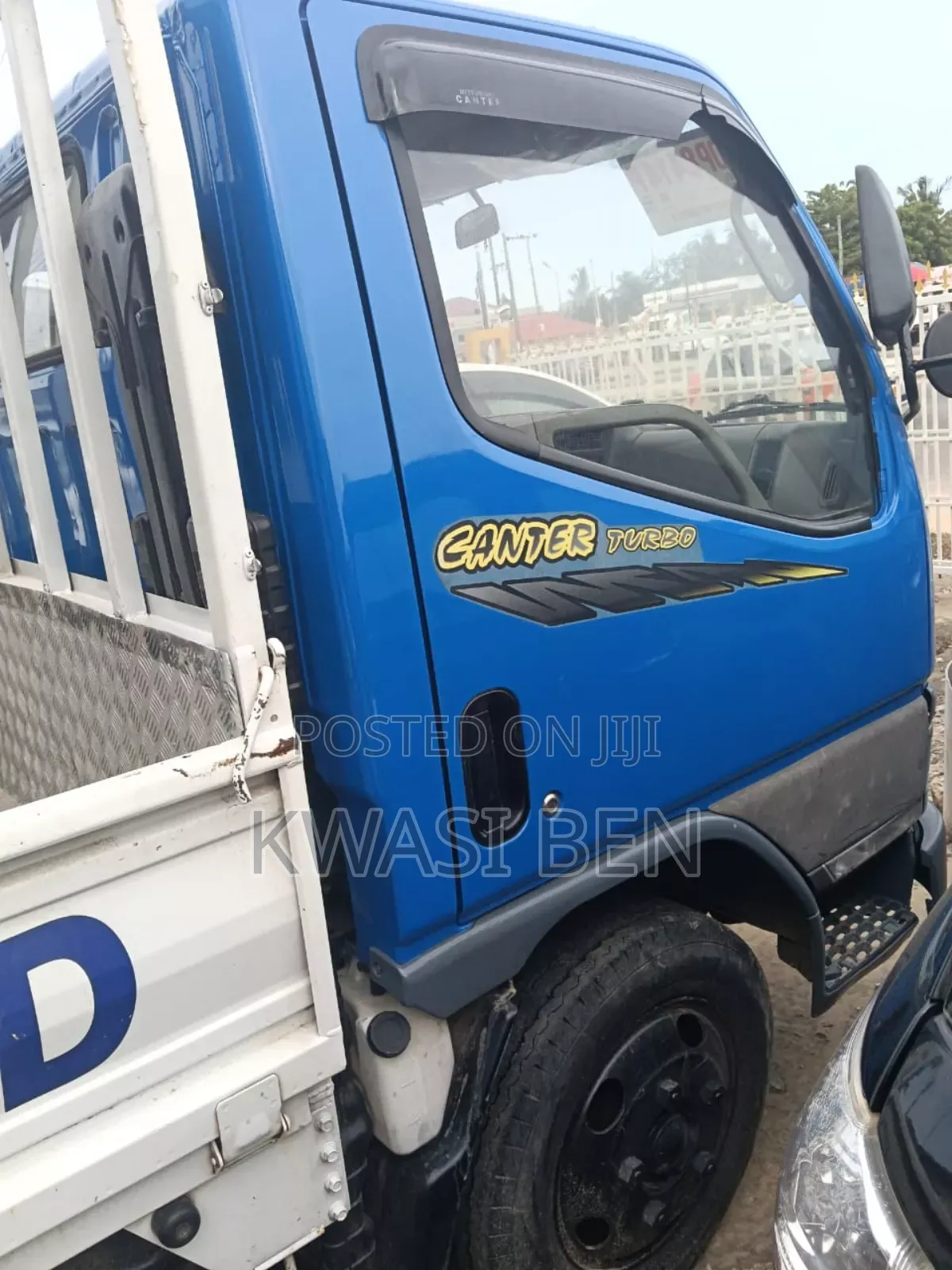 Mitsubishi Canter Truck