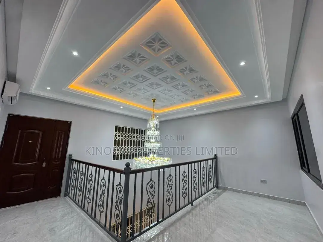 5bdrm Duplex in West Trassaco, Accra Metropolitan for rent