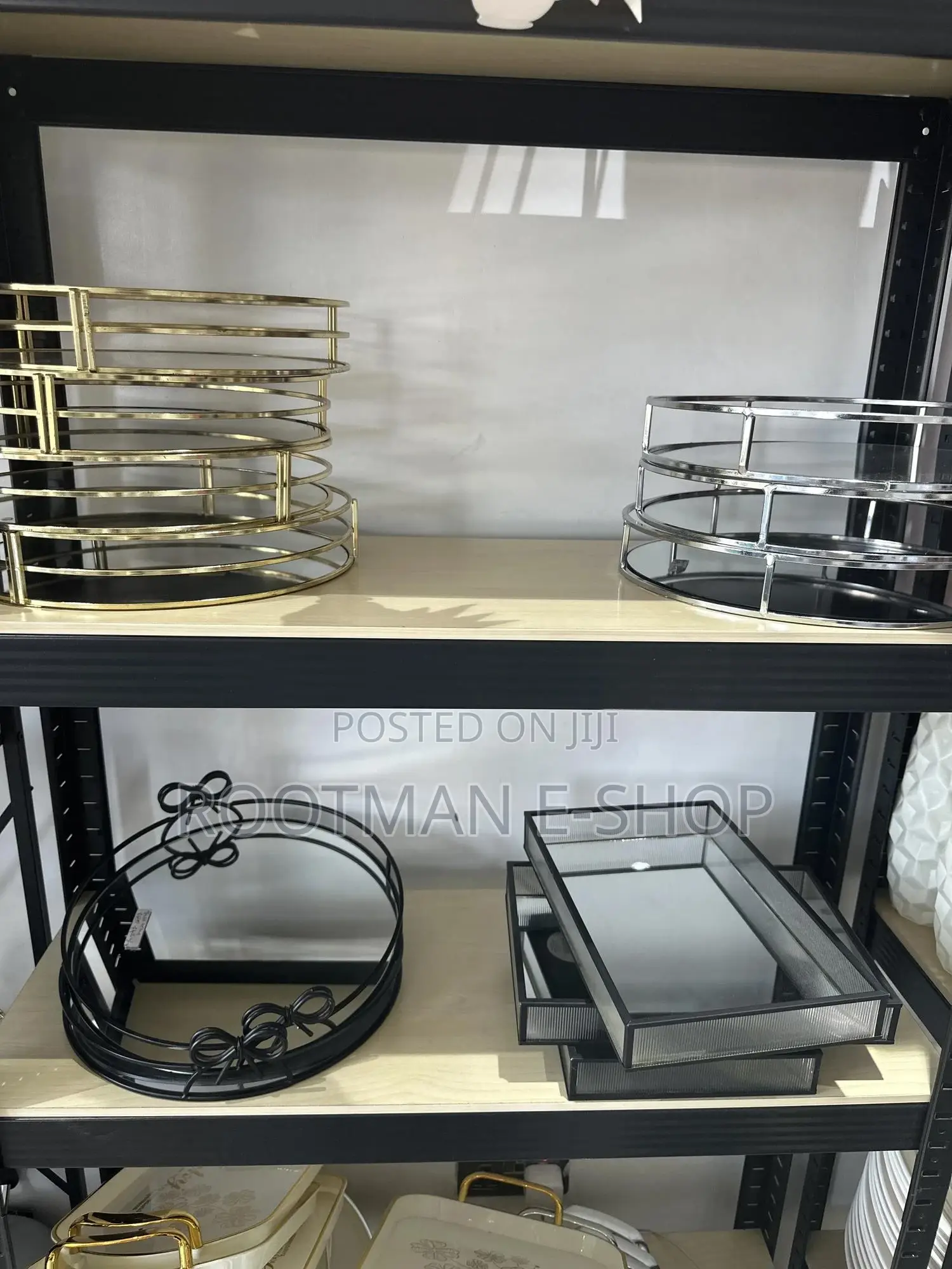 Decorative Mirrored Trays Featuring Textured Glass And Black Metal