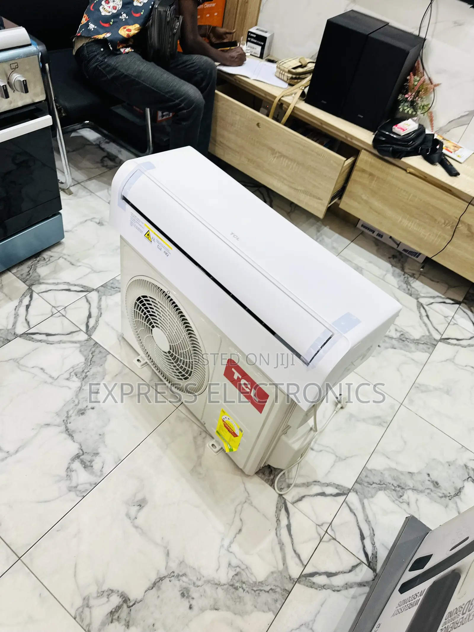 Anti Bacteria Split R410 Gas 1.5hp TCL