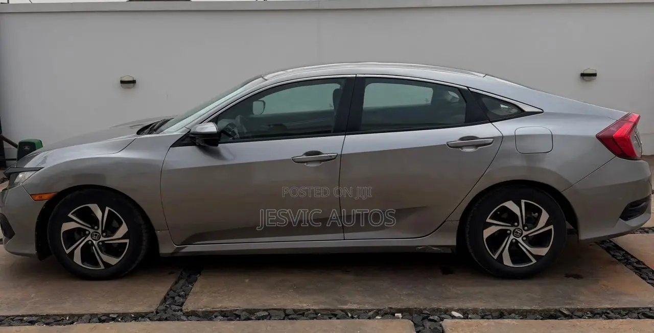 Honda Civic EX 4dr Sedan (1.5L 4cyl) 2016 Gray