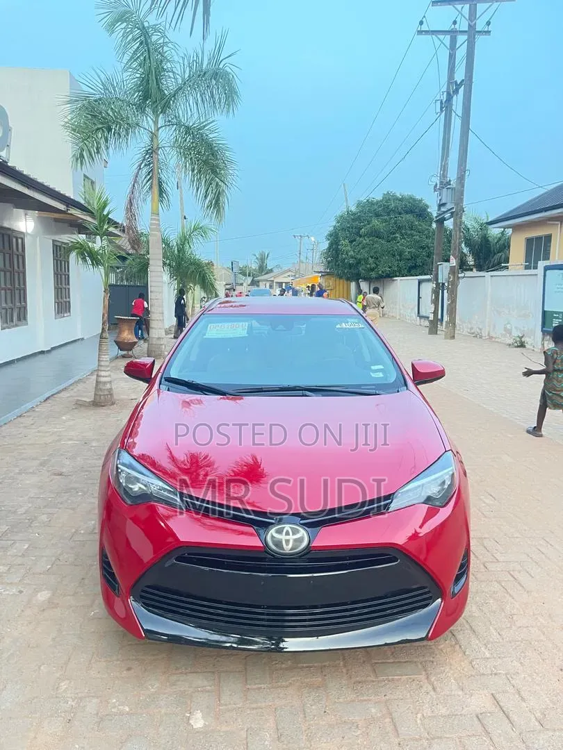 Toyota Corolla 2018 Red