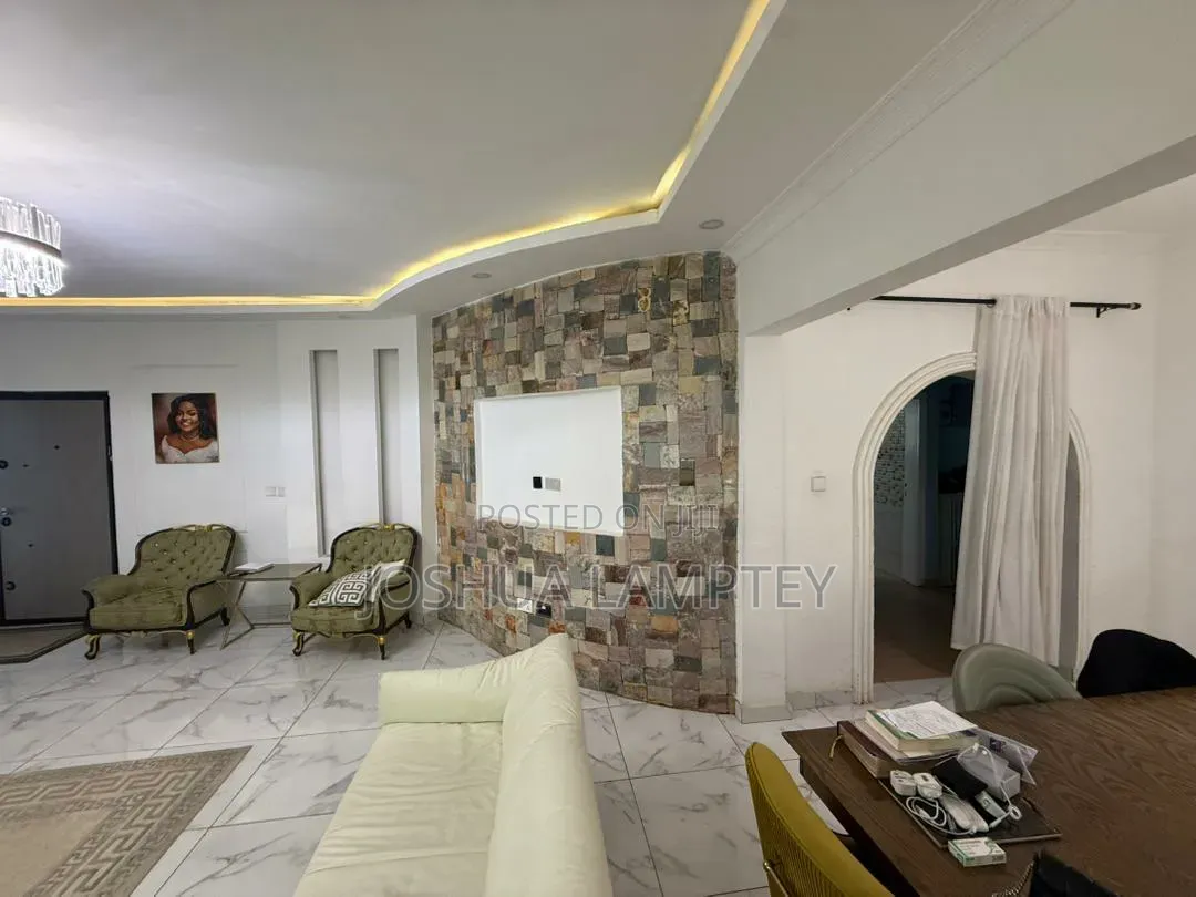3bdrm House in Kwabenya Estate for sale