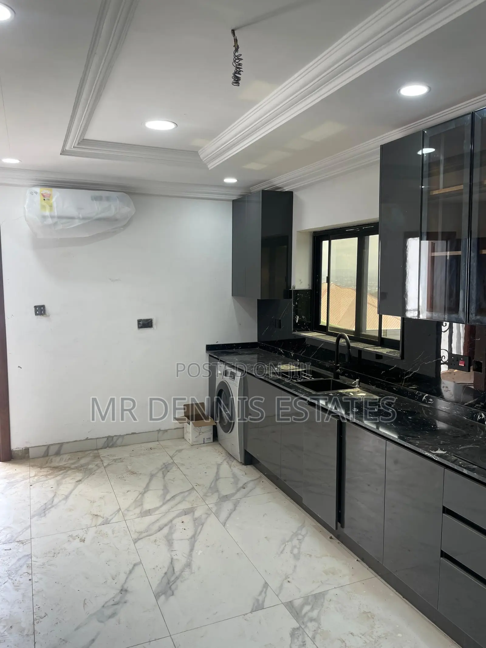 3bdrm Apartment in Mr Dennis Estates, McCarthy Hill for rent