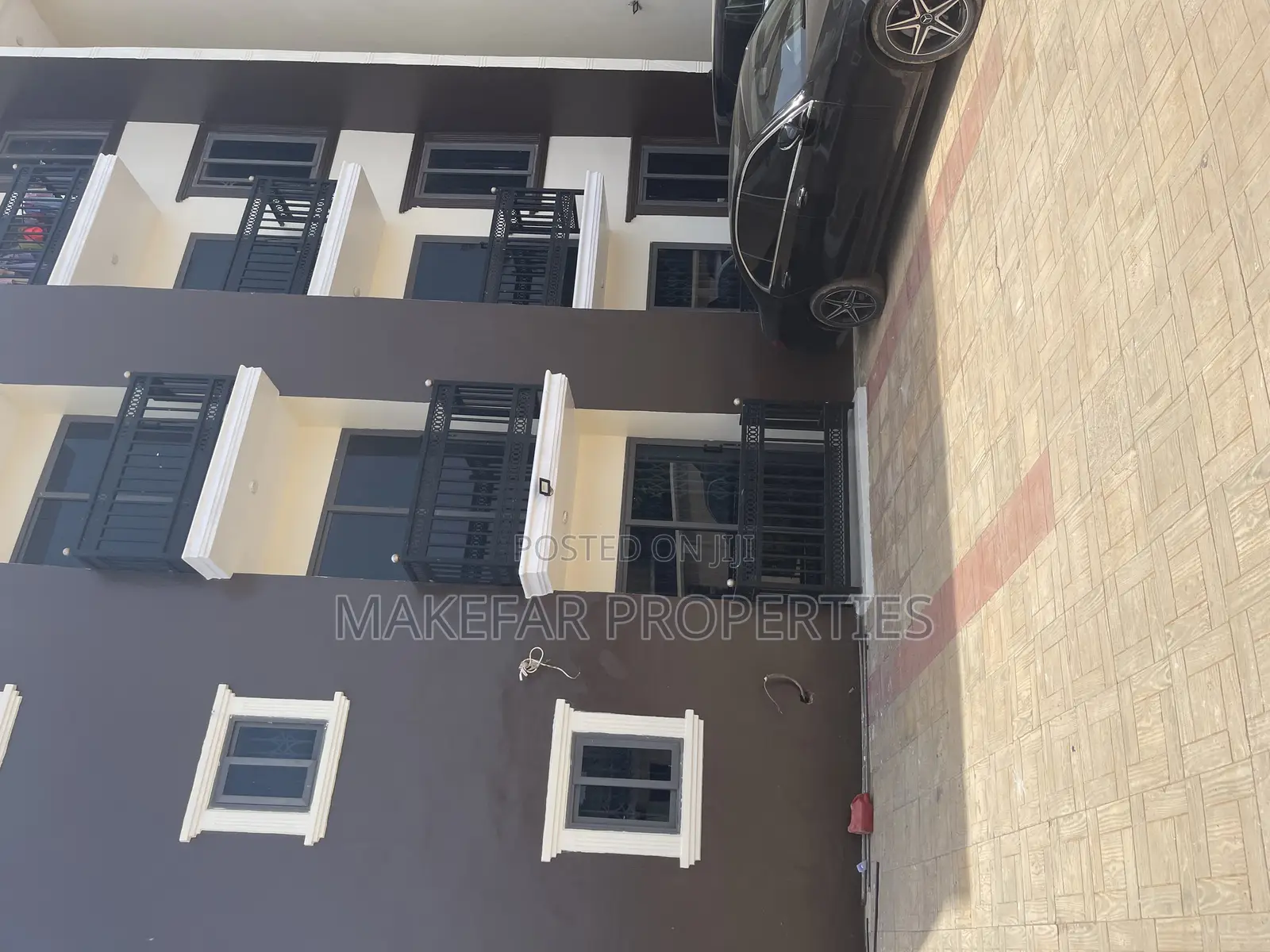 3bdrm Apartment in Adjiriganor for rent