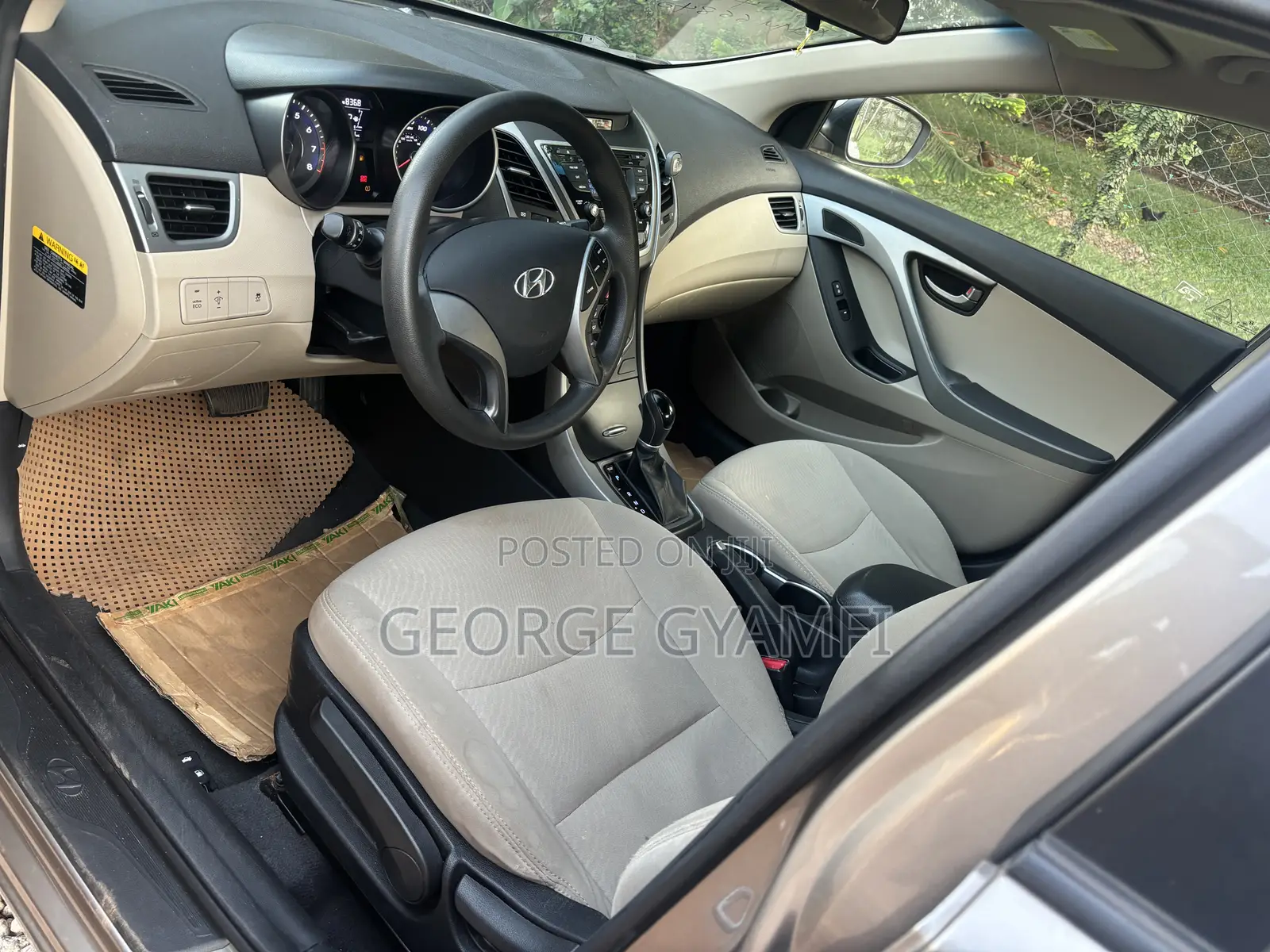Hyundai Elantra SE Sedan FWD (1.8L 4cyl 6M) 2016 Gray