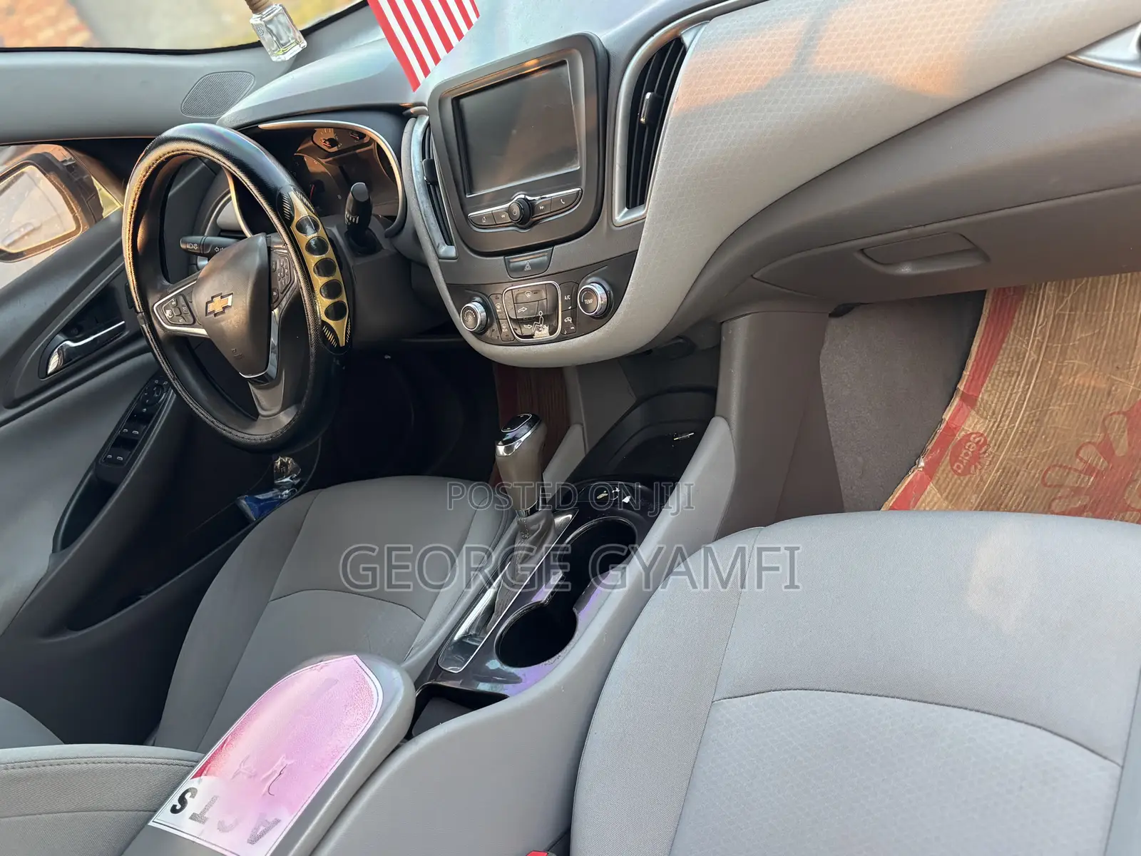 Chevrolet Malibu LT 2018 White