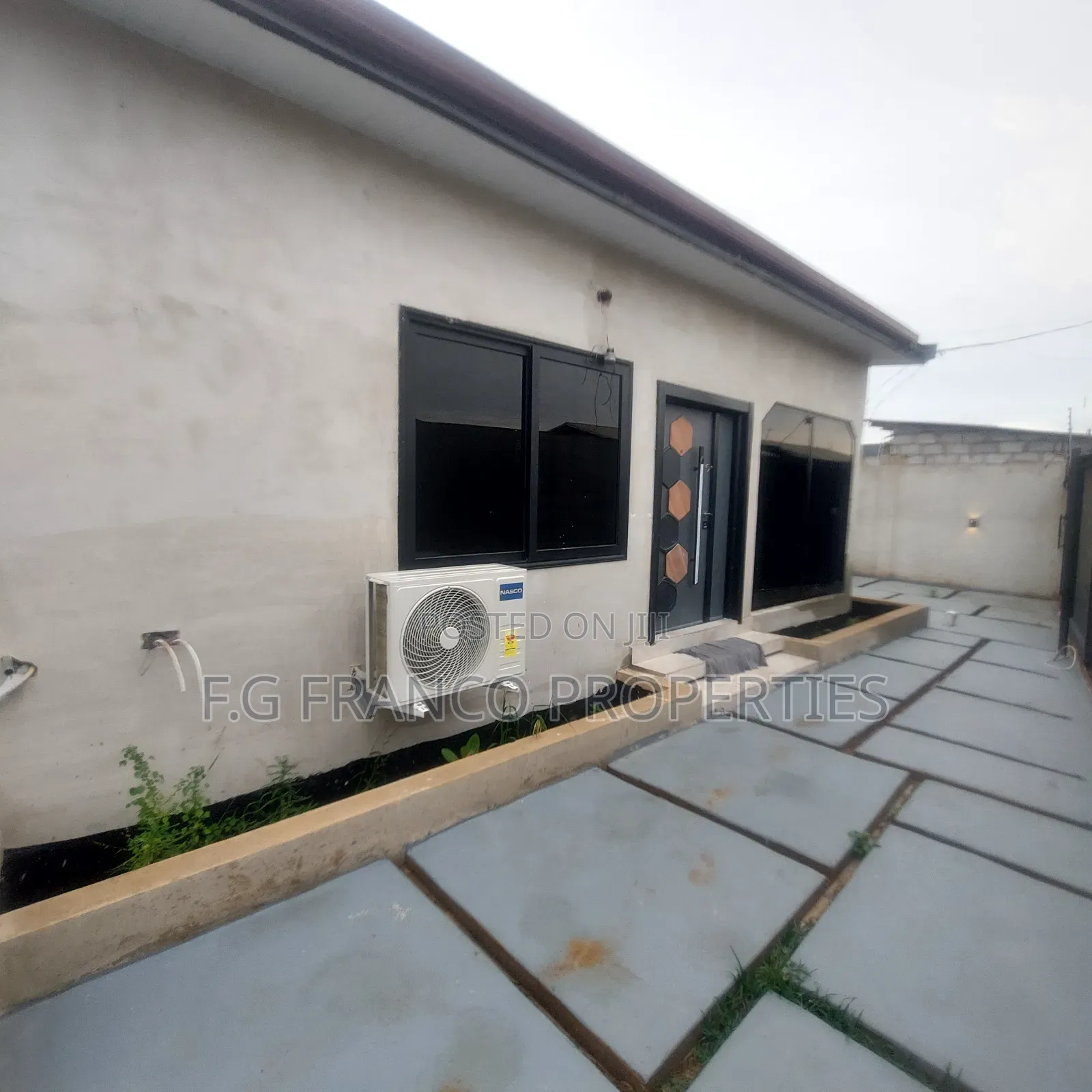 3bdrm House in Kg Franco Properties, Spintex for sale