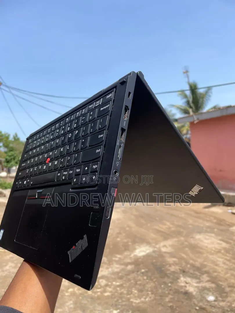 New Laptop Lenovo ThinkPad X380 Yoga 8GB Intel Core i5 SSD 256GB